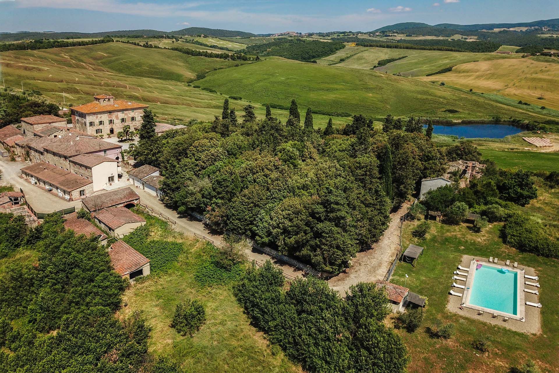 Autre dans Trequanda, Siena 10058176