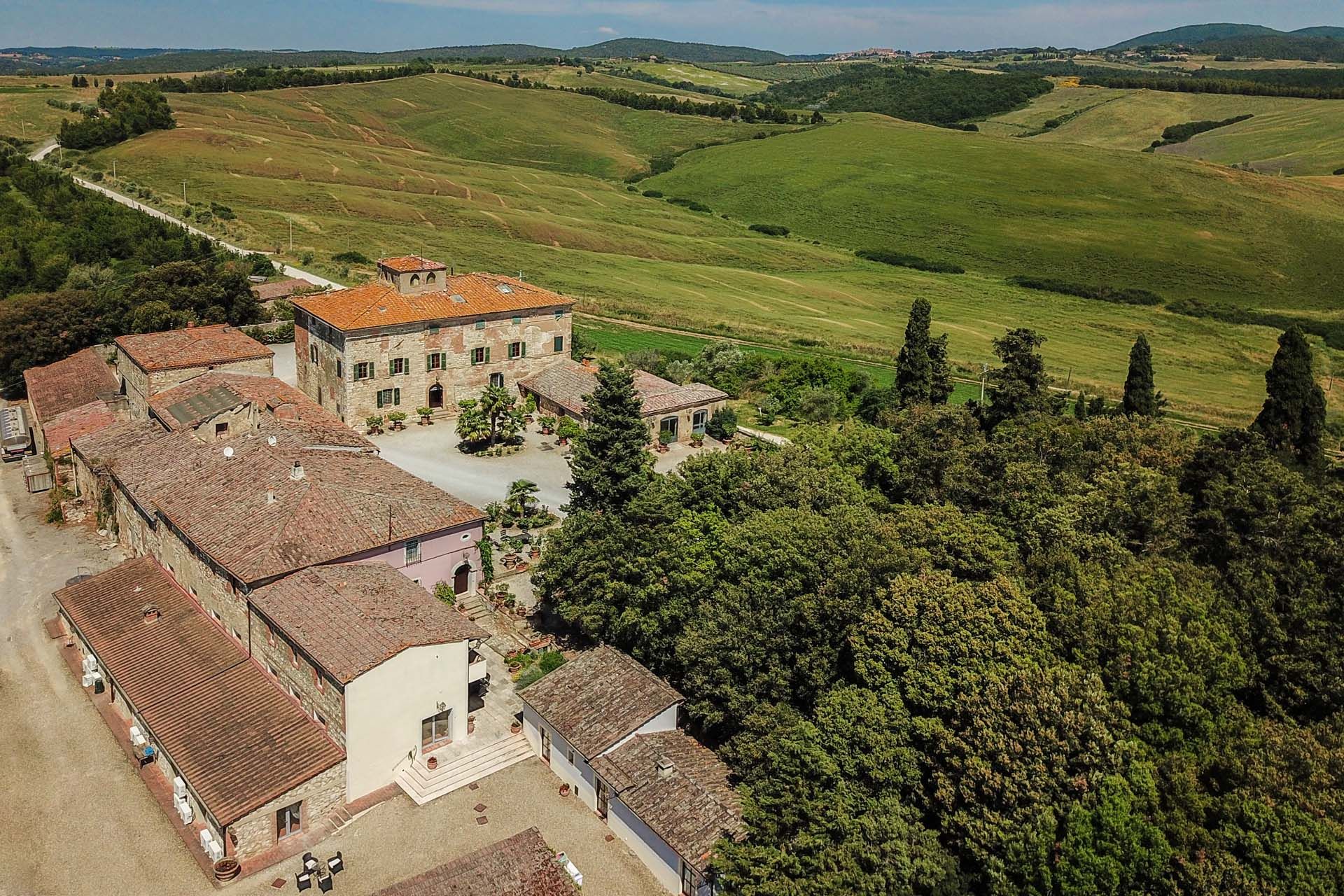 Autre dans Trequanda, Siena 10058176