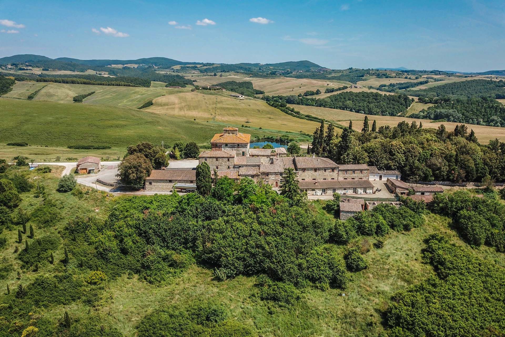 Autre dans Trequanda, Siena 10058176