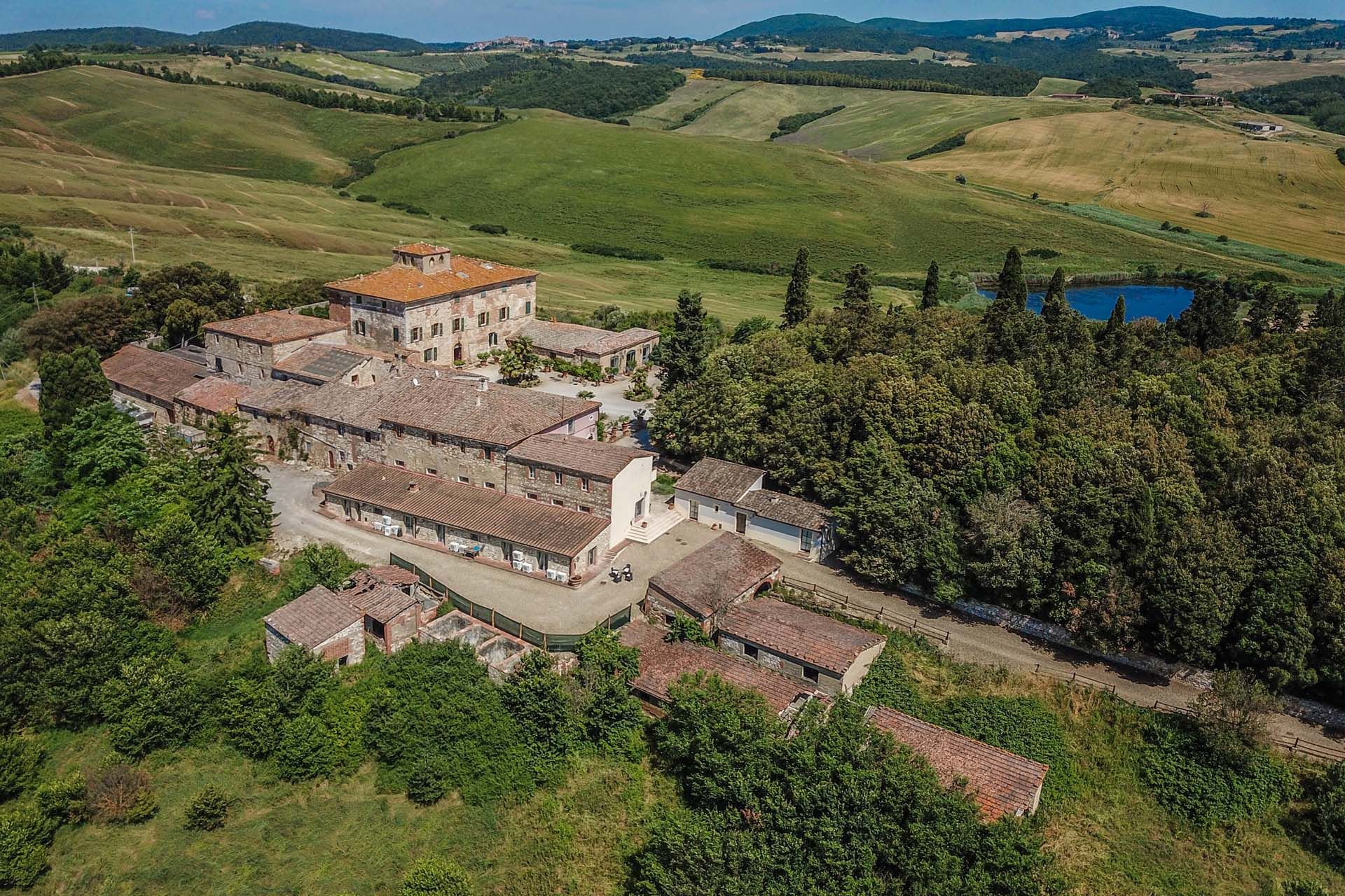 Autre dans Trequanda, Siena 10058176