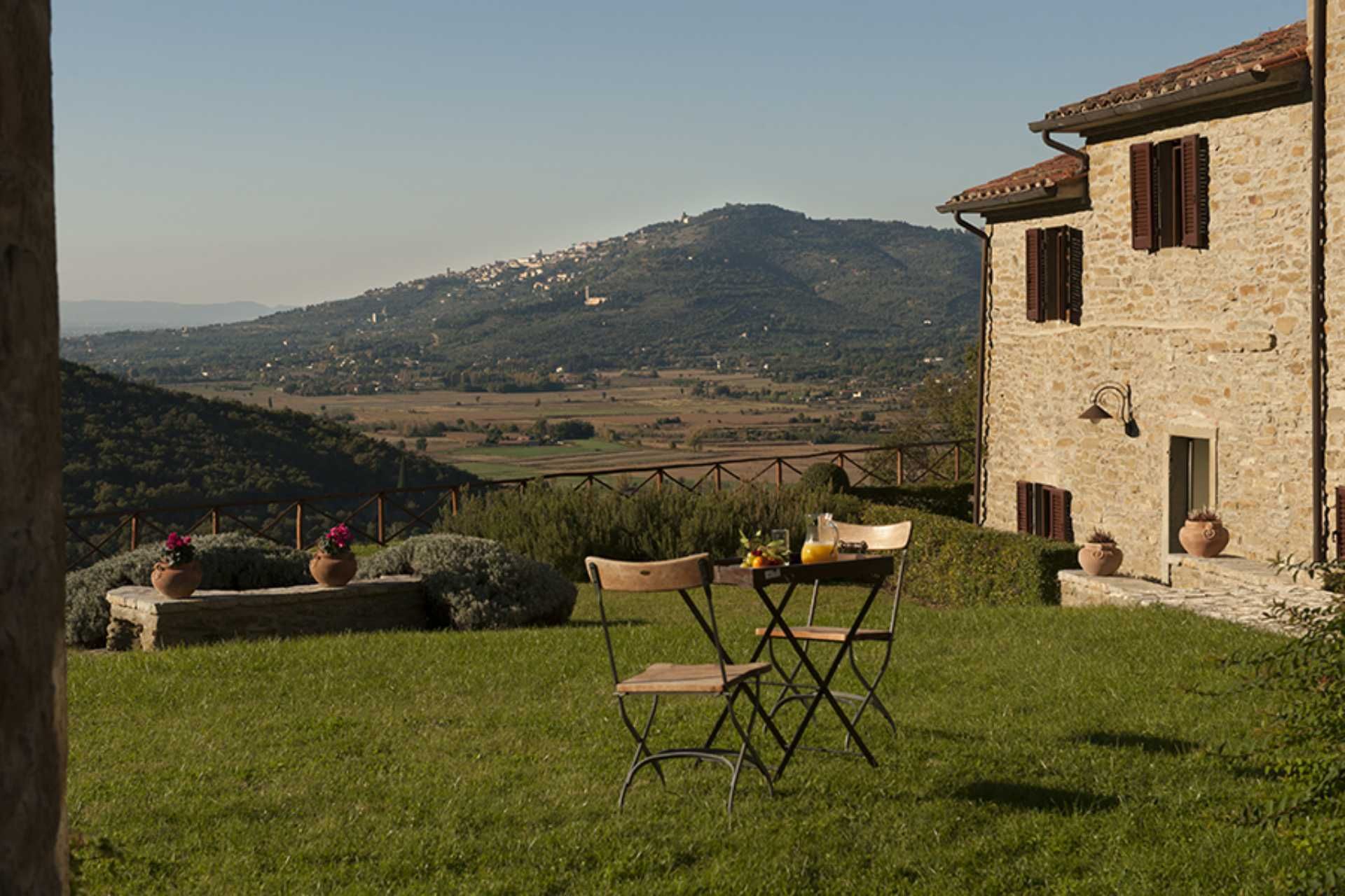 بيت في Cortona, Arezzo 10058187