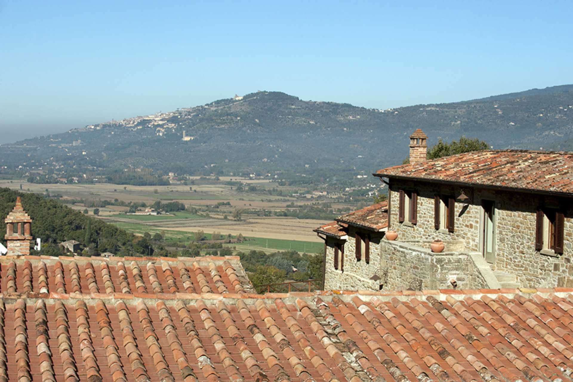 بيت في Cortona, Arezzo 10058187