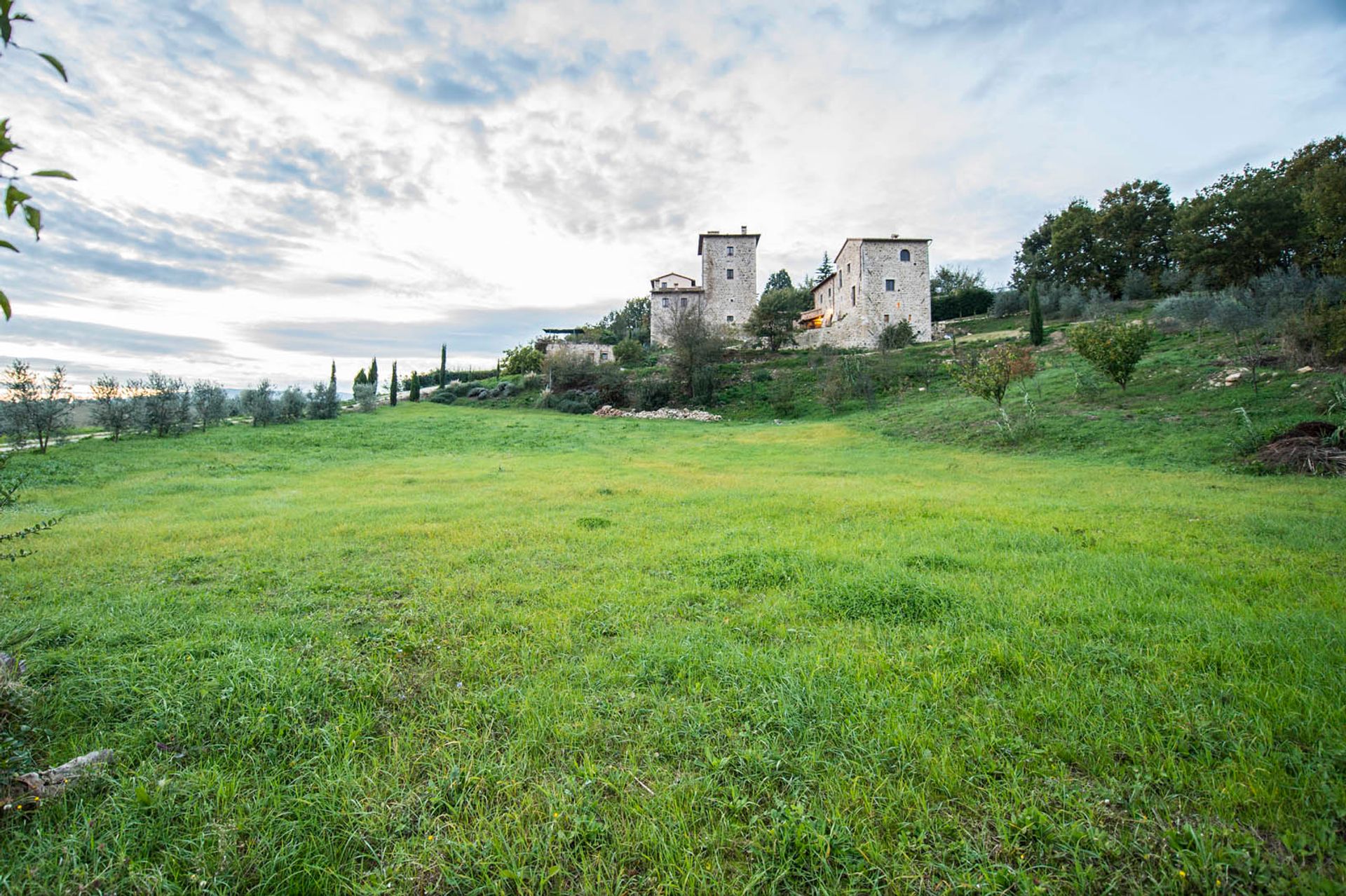 rumah dalam Todi, Perugia 10058243