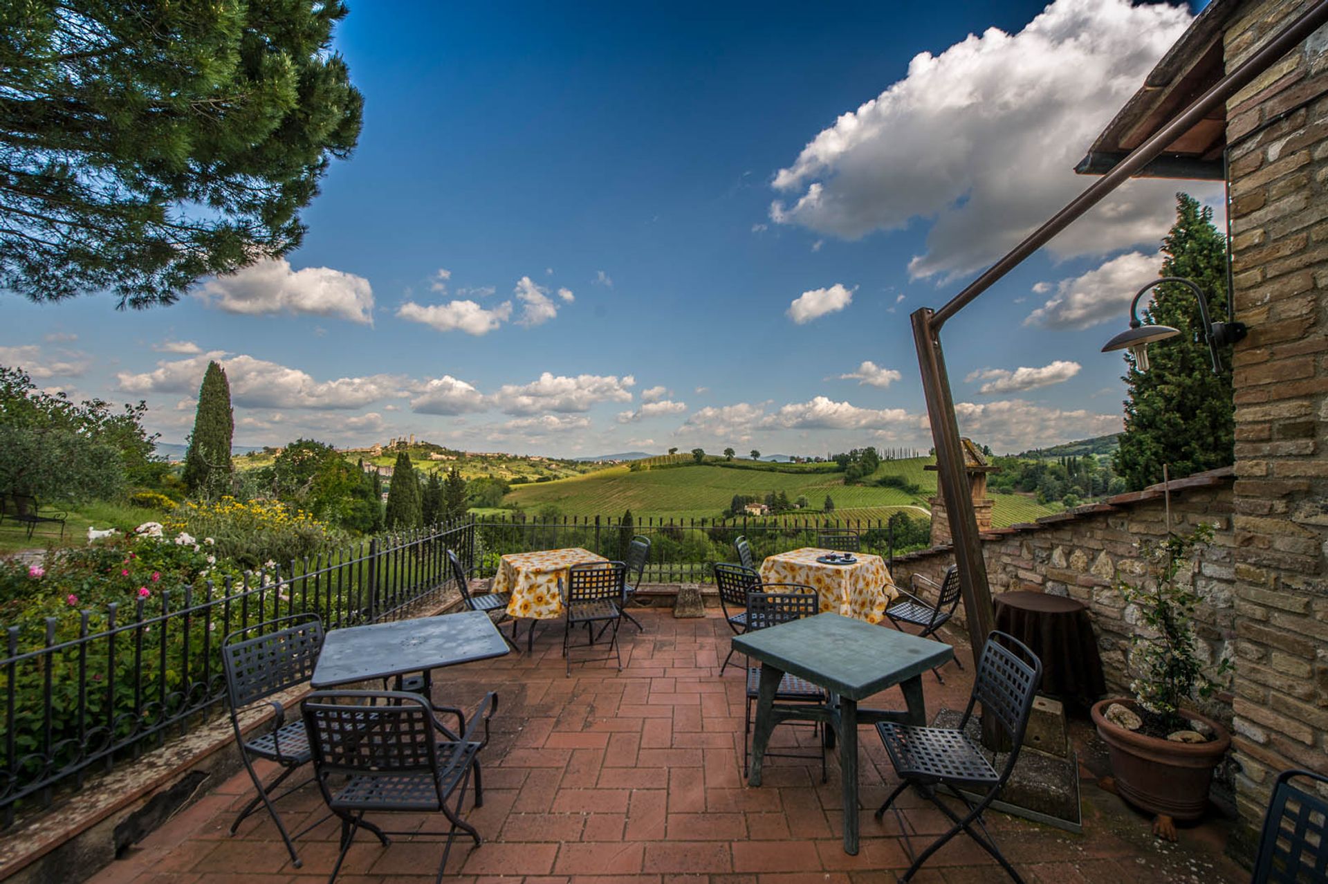 Andere im San Gimignano, Siena 10058264