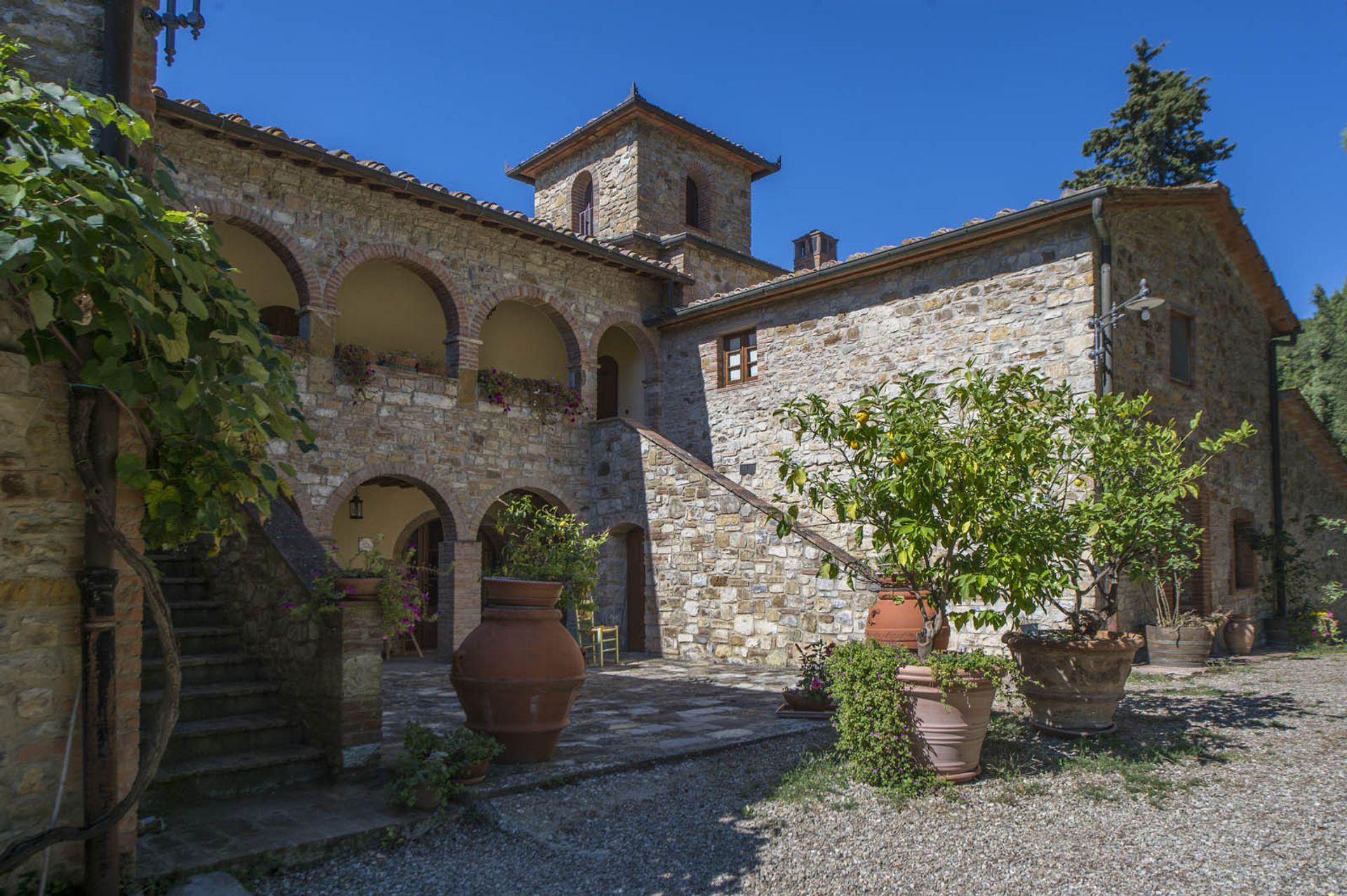 آخر في Castellina in Chianti, Siena 10058299