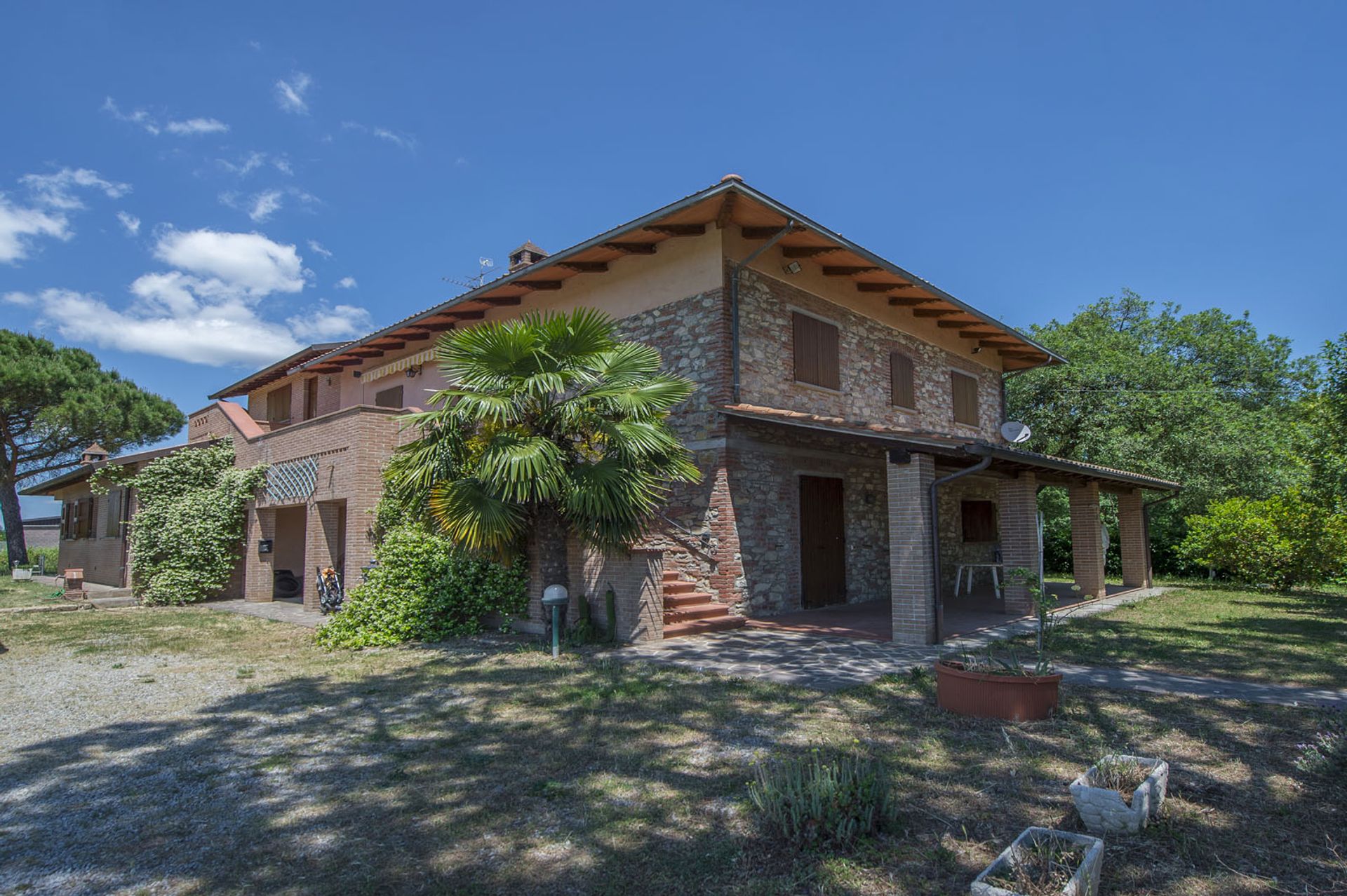 Другой в Castiglione Del Lago, Perugia 10058401