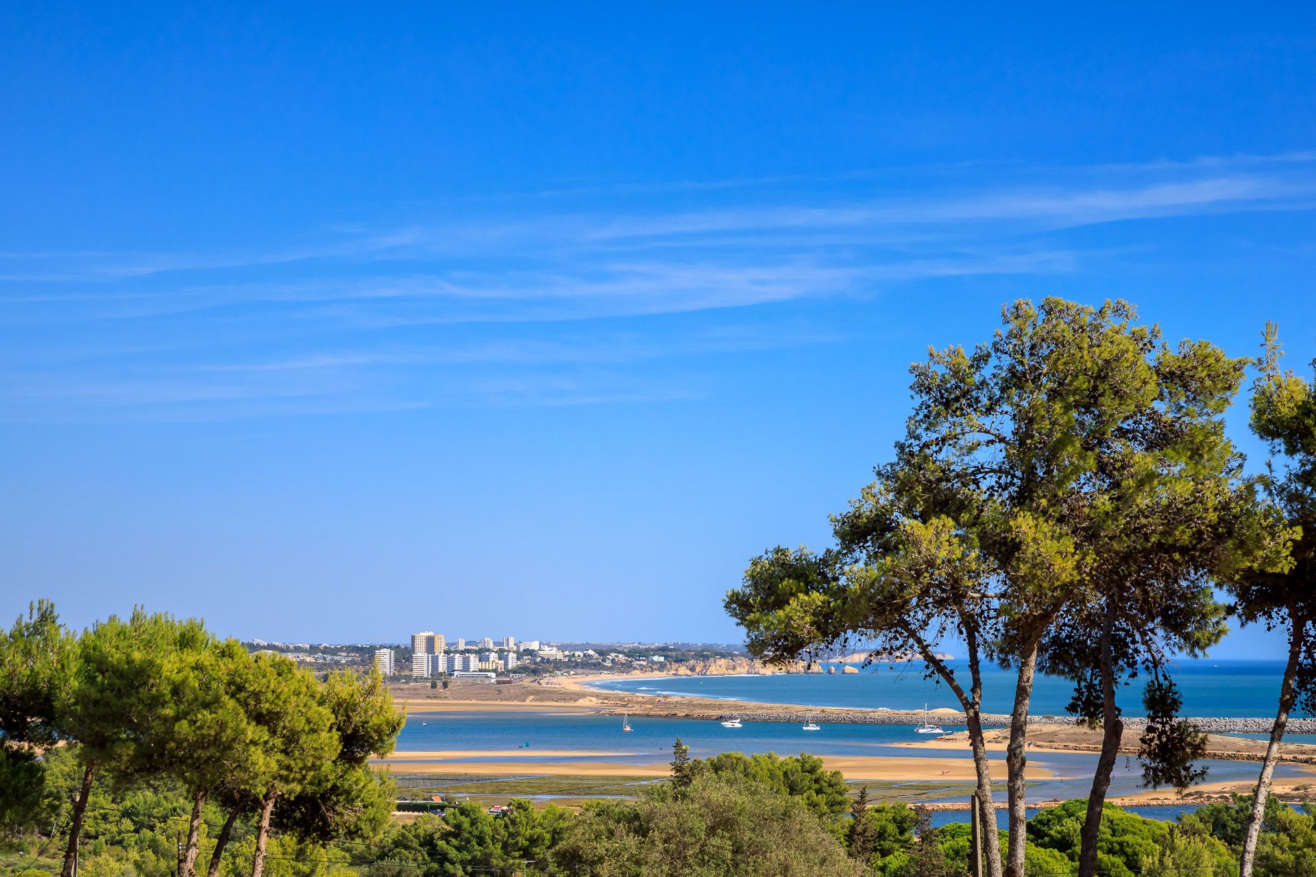 Condominio en Meia Praia, Algarve 10058455