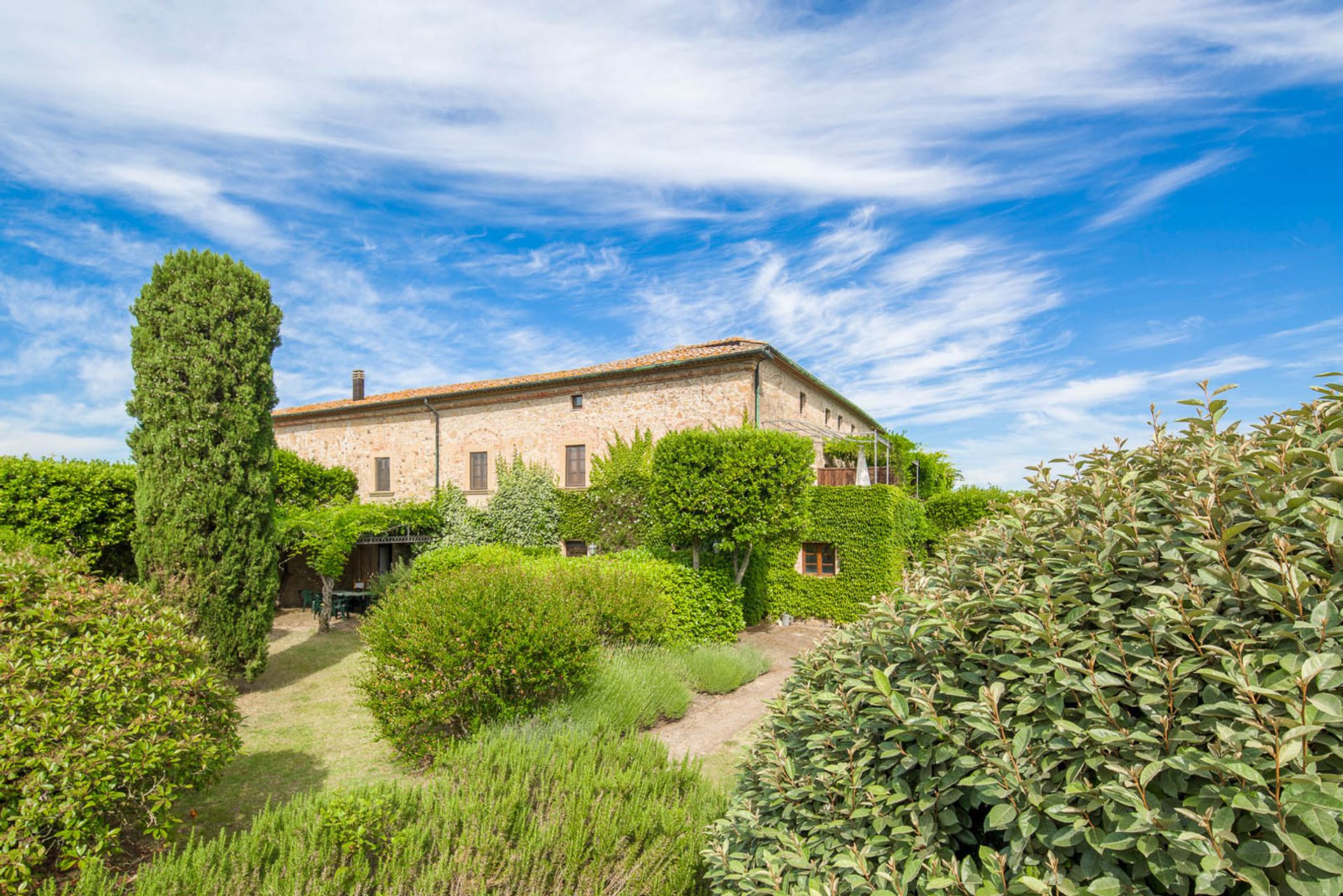 Rumah di Volterra, Pisa 10058526