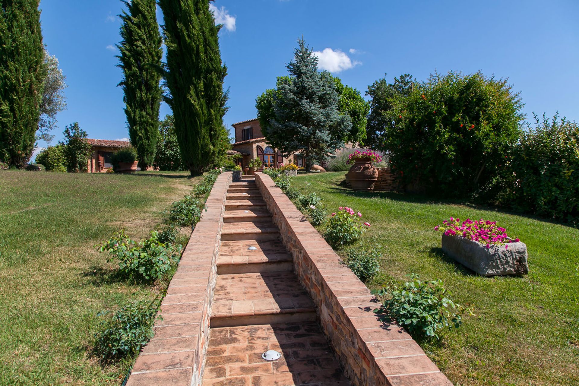 Haus im Chiusi, Siena 10058538