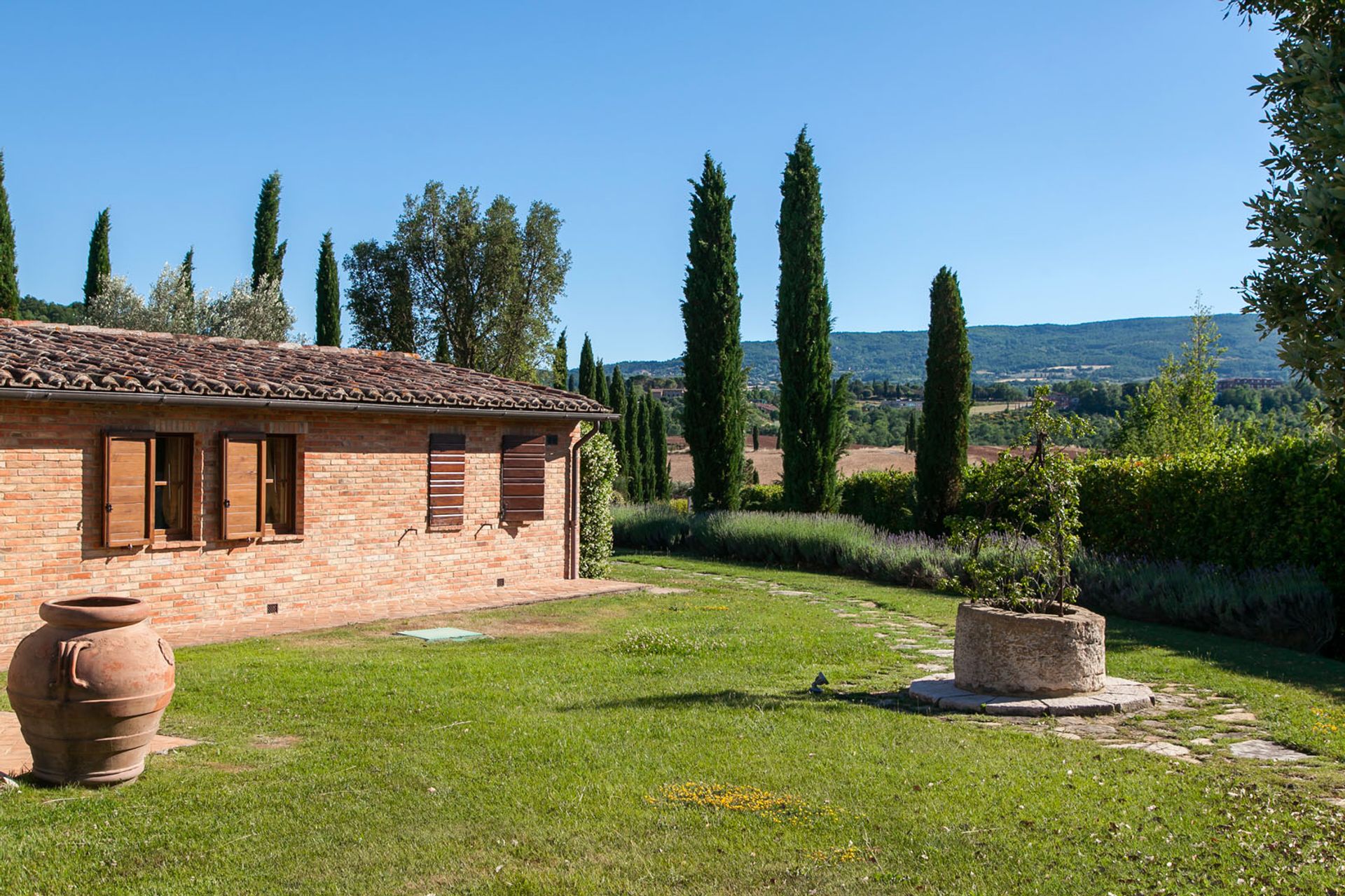 Hus i Chiusi, Siena 10058538