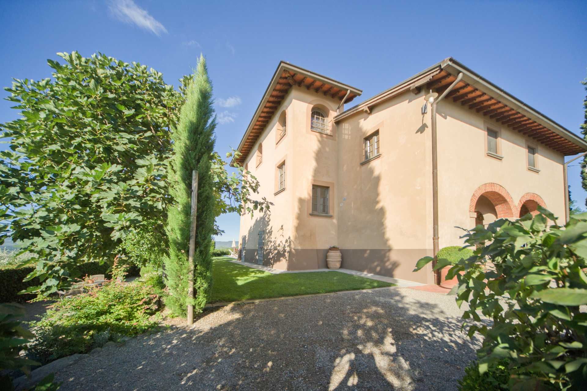 Hus i Arezzo, Arezzo 10058634