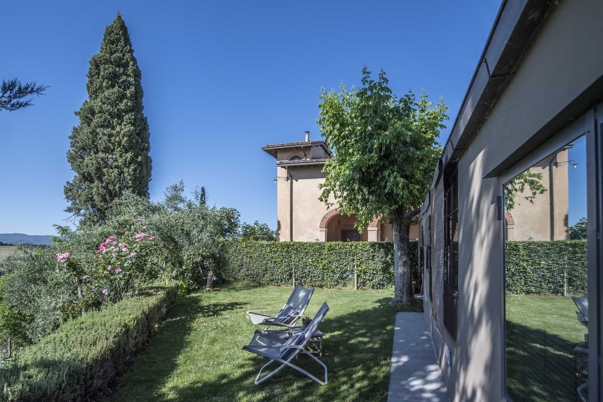 Hus i Arezzo, Arezzo 10058634