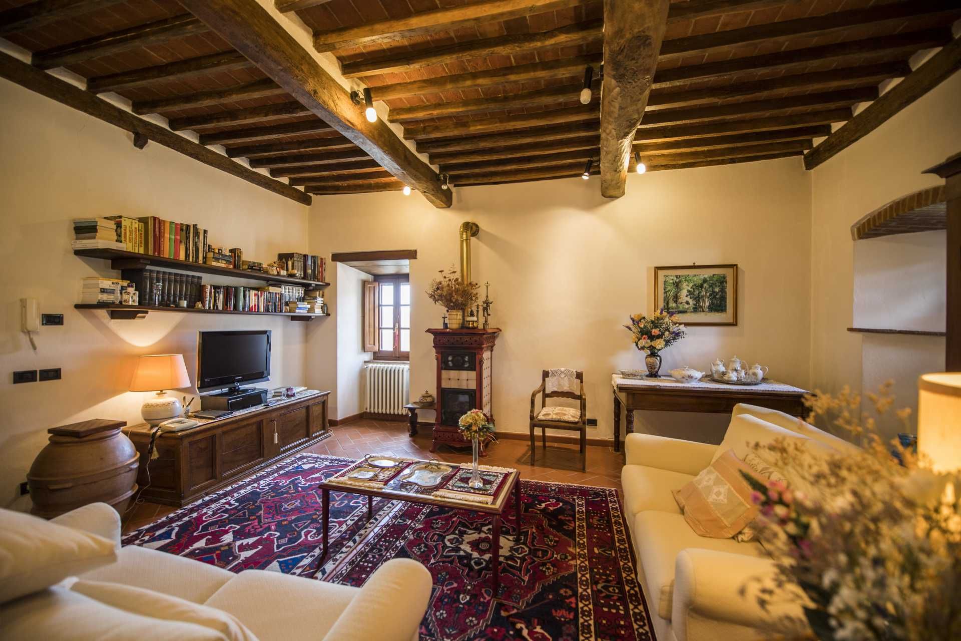 अन्य में Cortona, Arezzo 10058711