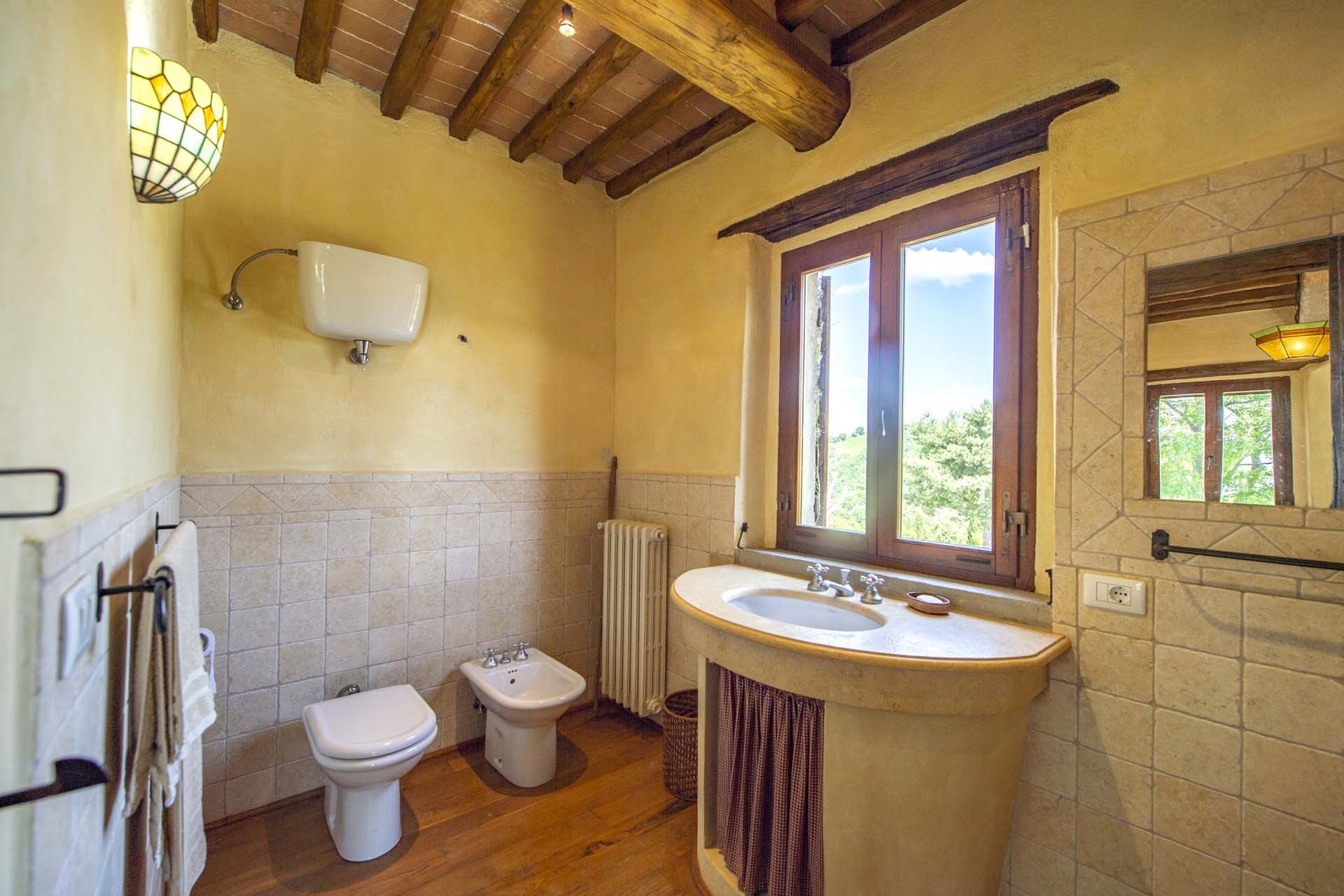 Rumah di Montone, Perugia 10058774