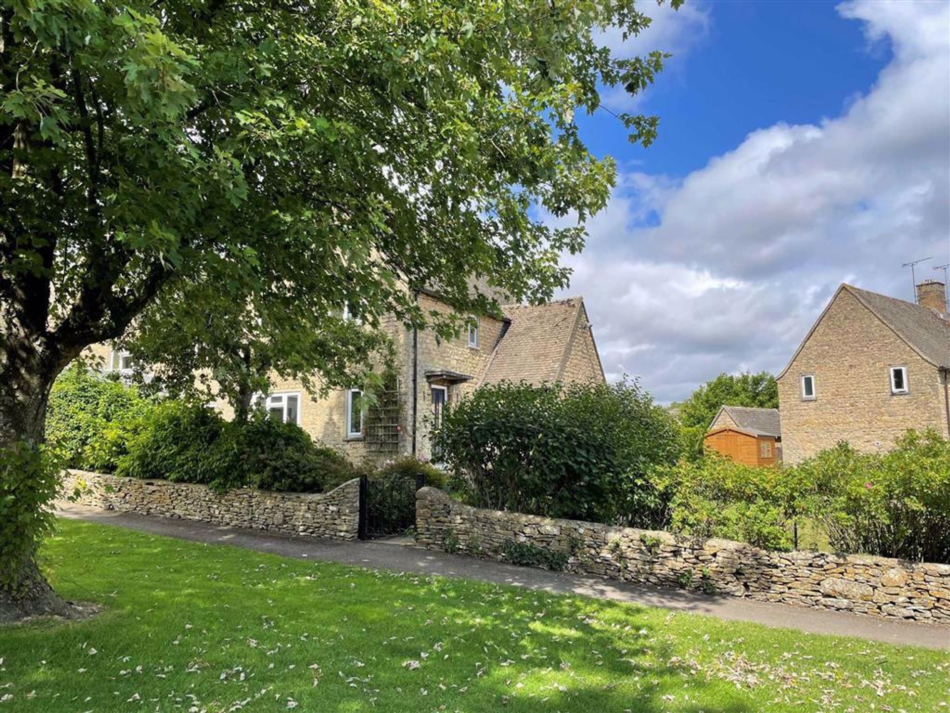 House in Stow on the Wold, Gloucestershire 10058923