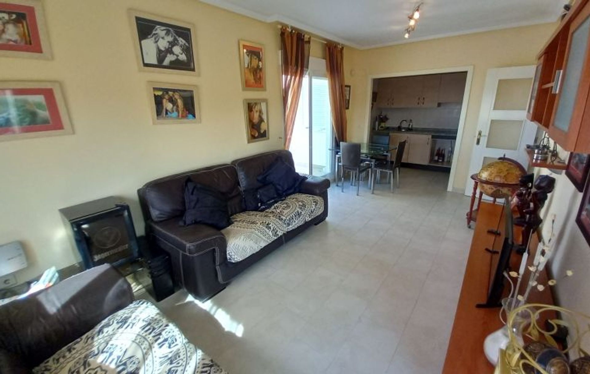 Condominium in El Moncayo, Valencia 10059422