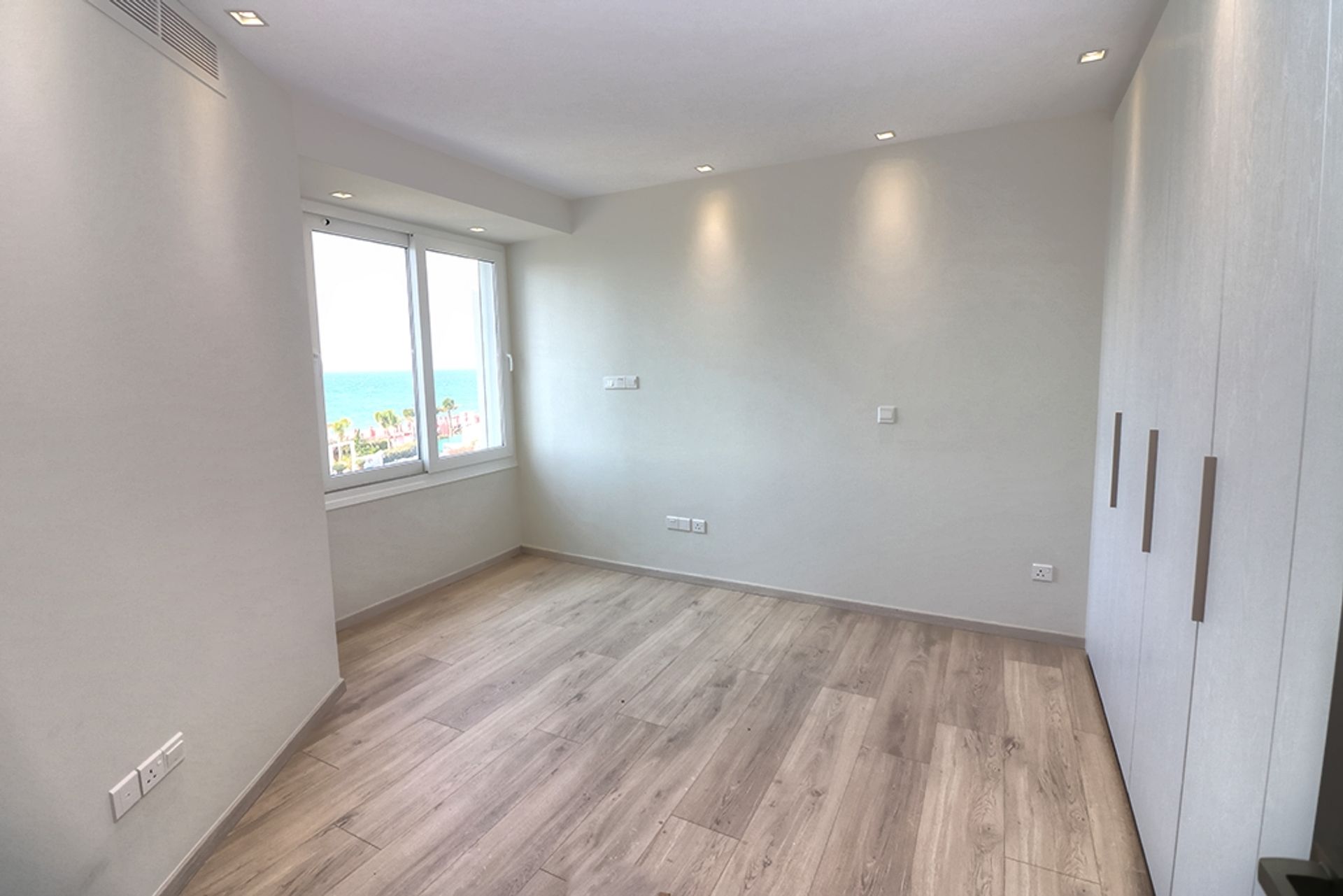 Condominio en Limassol, Limassol 10059831