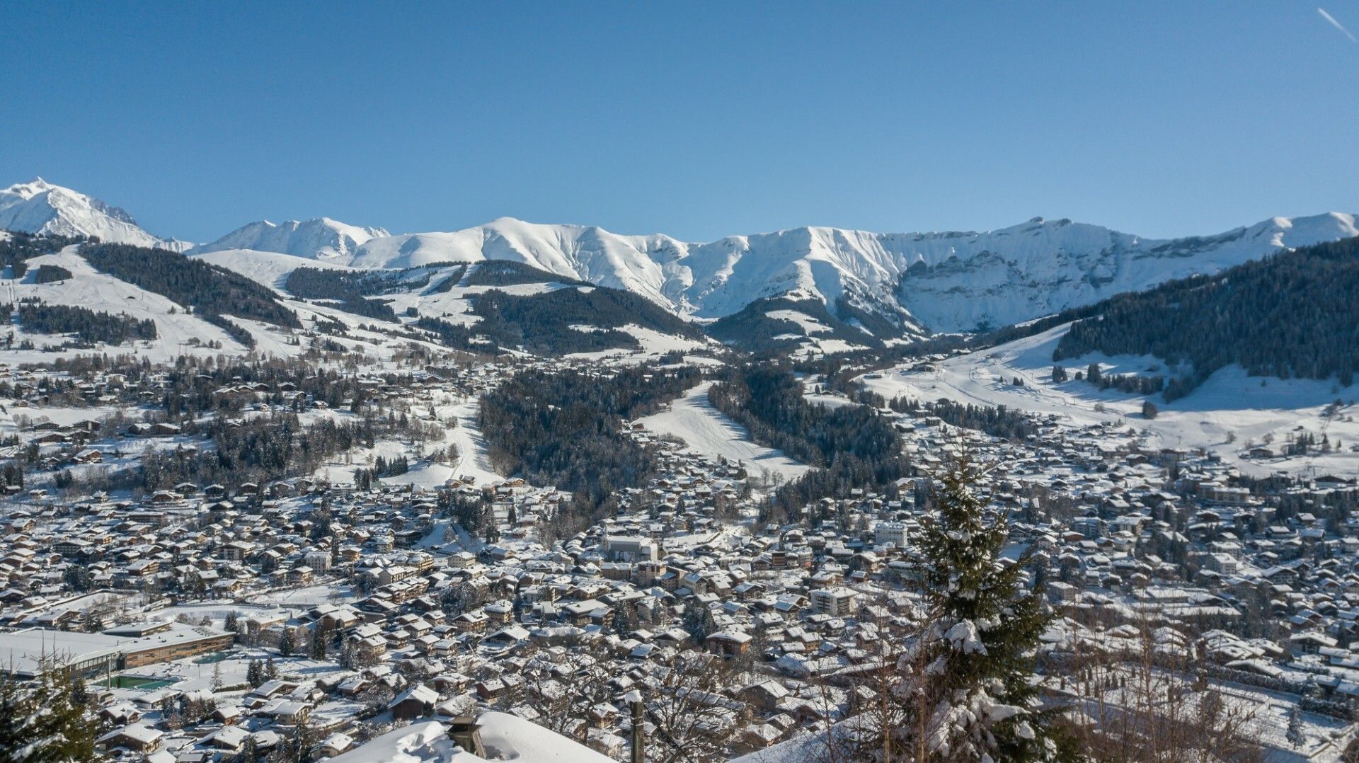 Eigentumswohnung im Megève, Auvergne-Rhône-Alpes 10061003