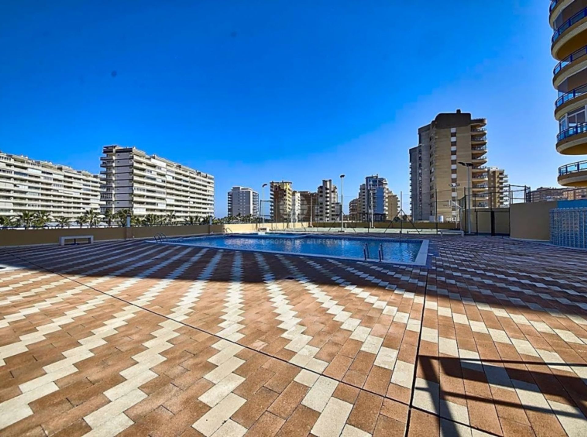 Condominio nel Tavernes de la Valldigna, Valencia 10061007