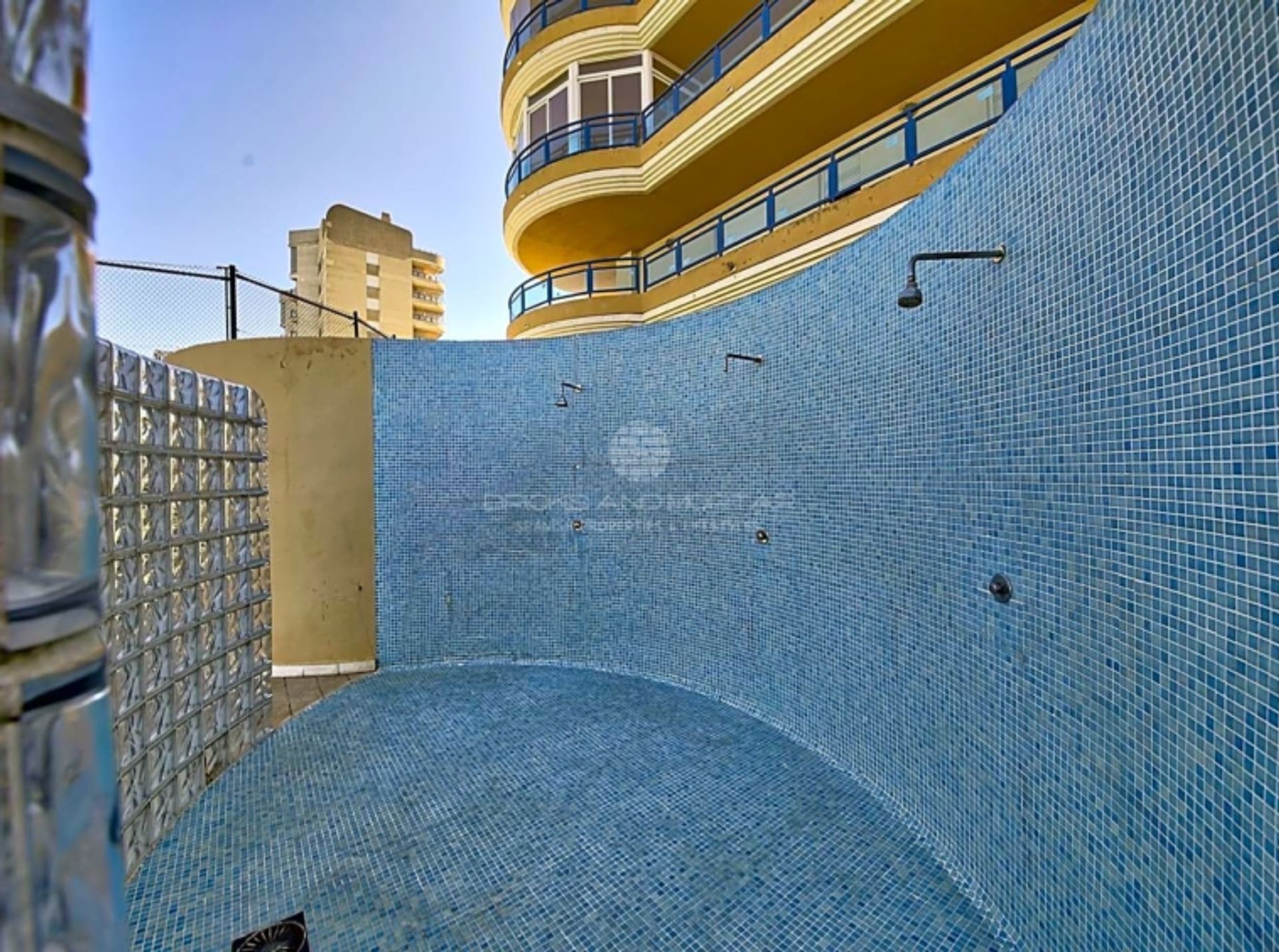 Condominio en Tabernes de Valldigna, Valencia 10061007