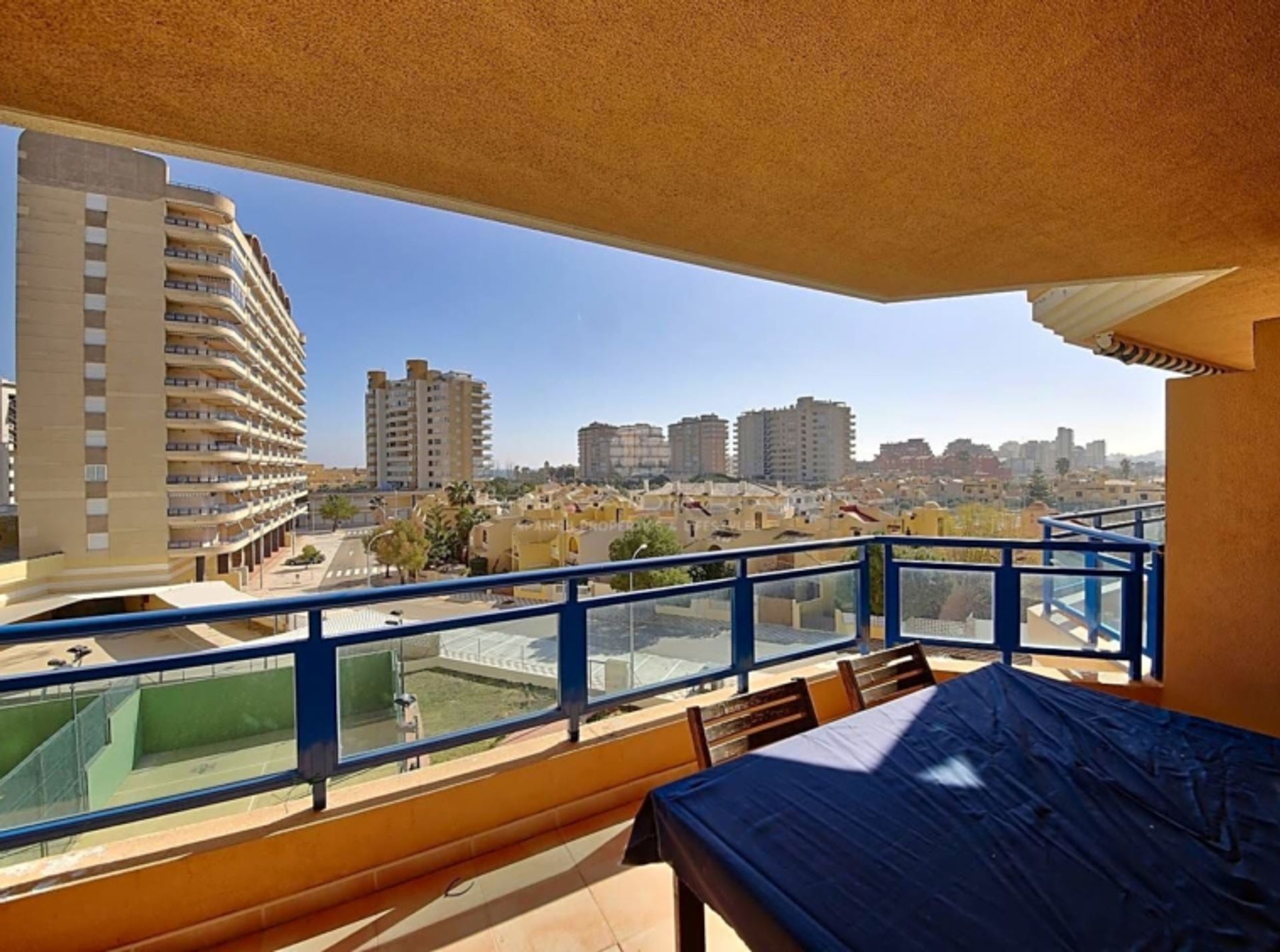 Condominio nel Tavernes de la Valldigna, Valencia 10061007