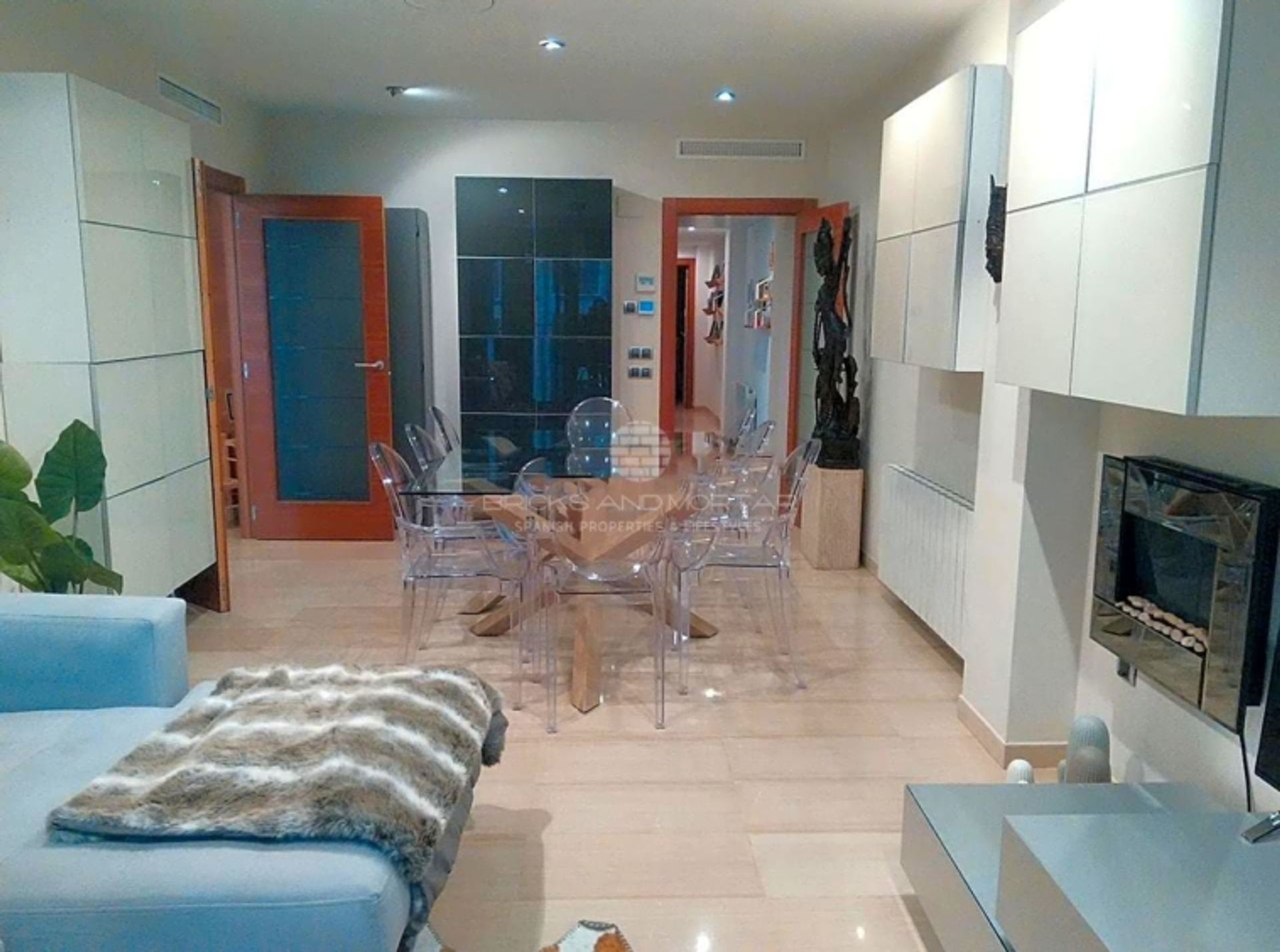 Condominium in Valencia, Valencia 10061326