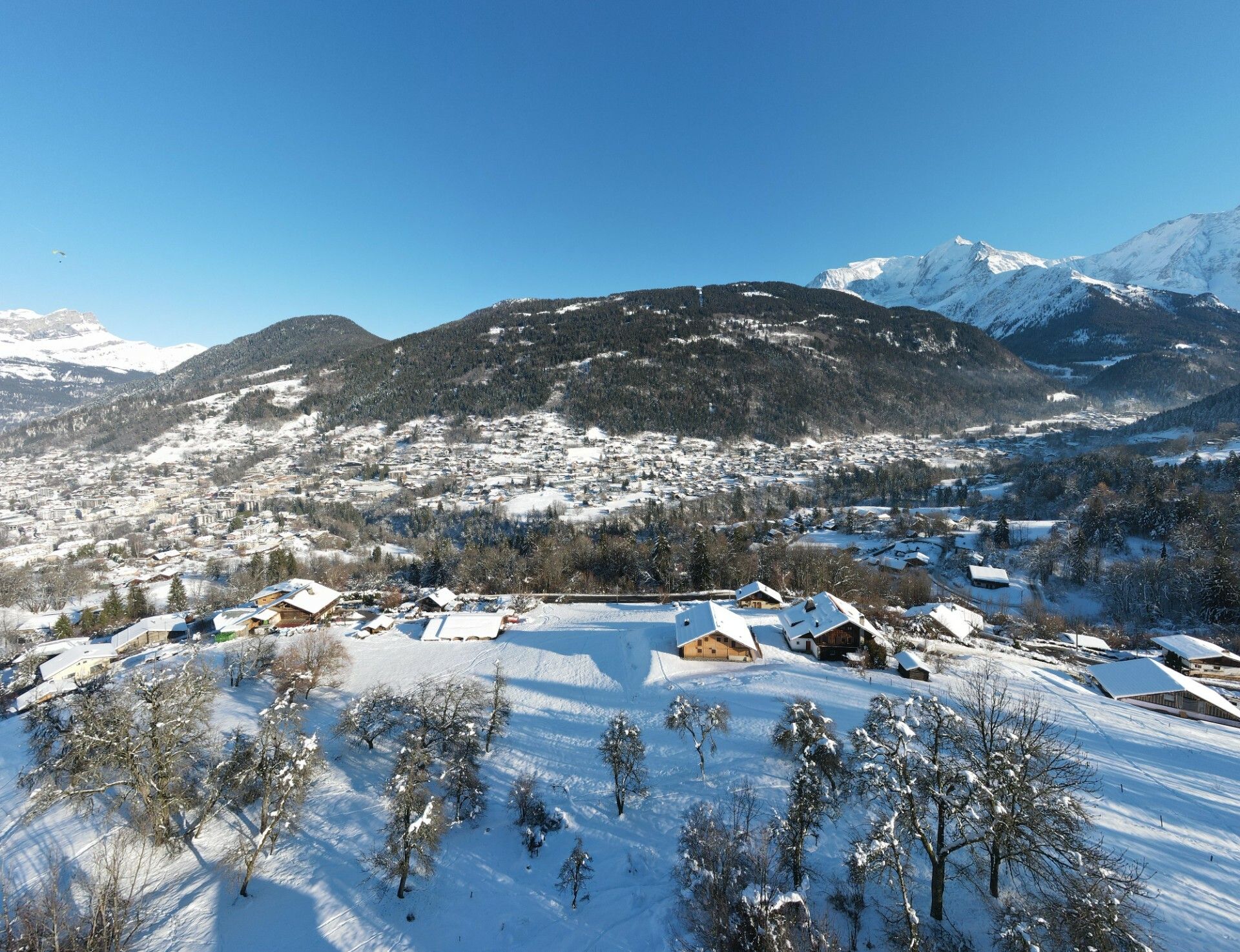 Huis in Les Contamines-Montjoie, Auvergne-Rhone-Alpes 10061379