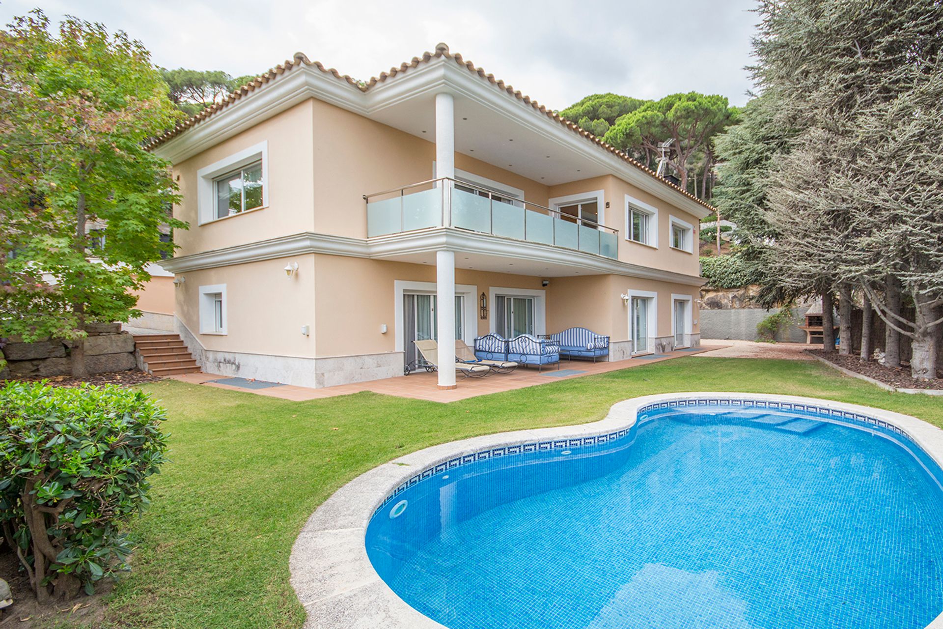 House in San Pedro de Premia, Catalonia 10061919