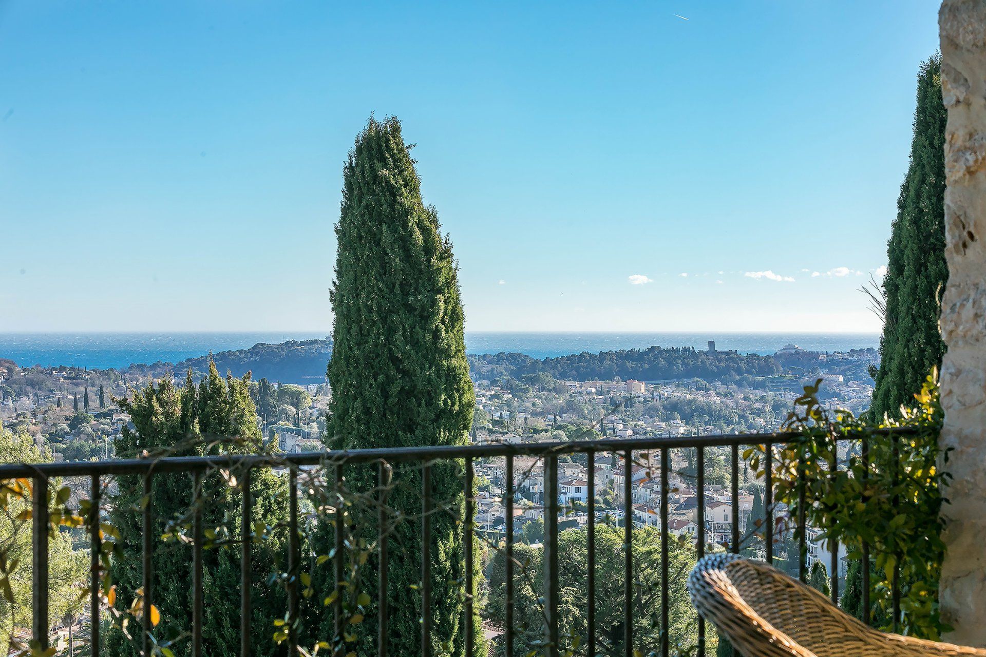 Huis in La Colle-Sur-Loup, Alpes-Maritimes 10061962