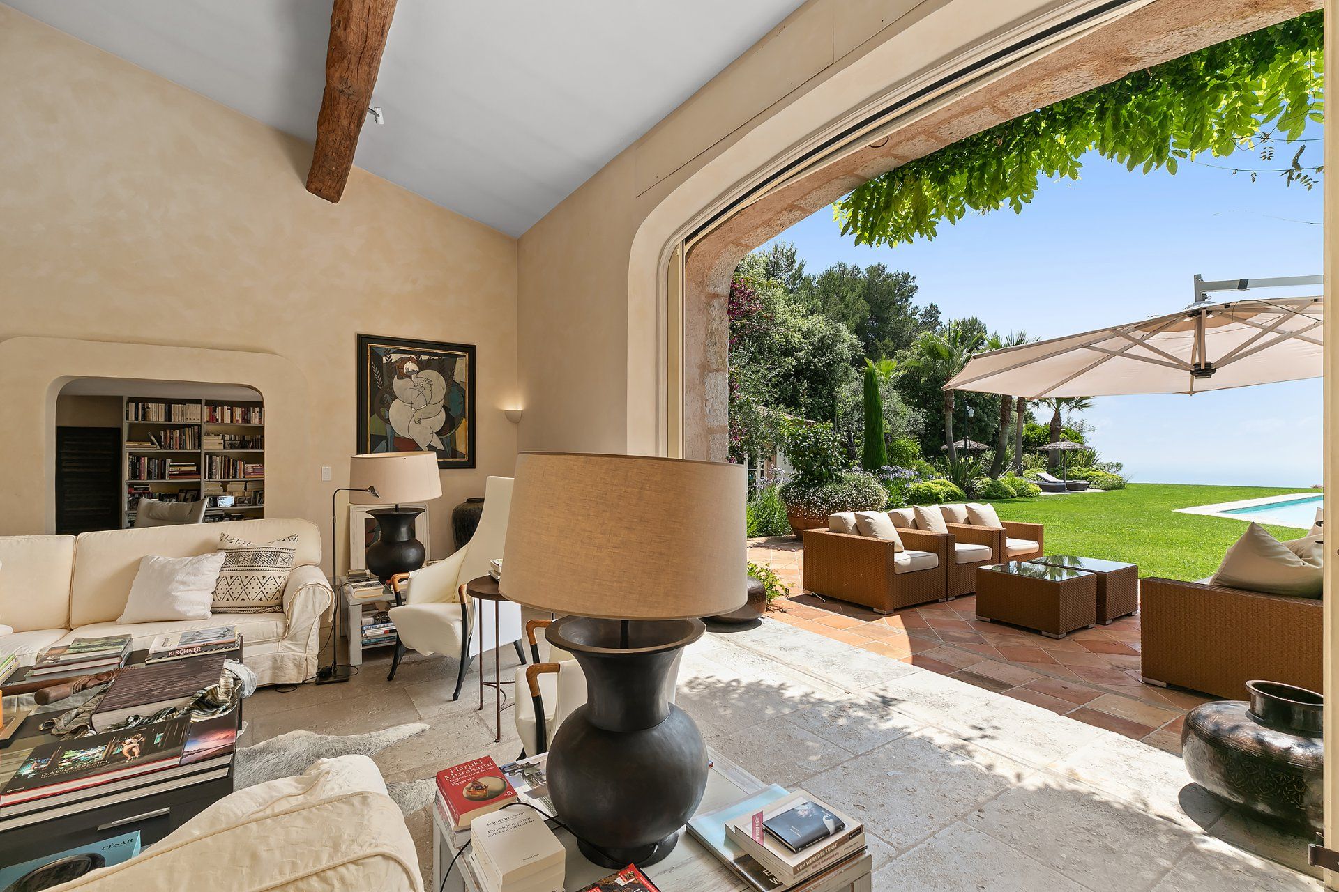 House in Saint-Paul-de-Vence, Provence-Alpes-Cote d'Azur 10061966