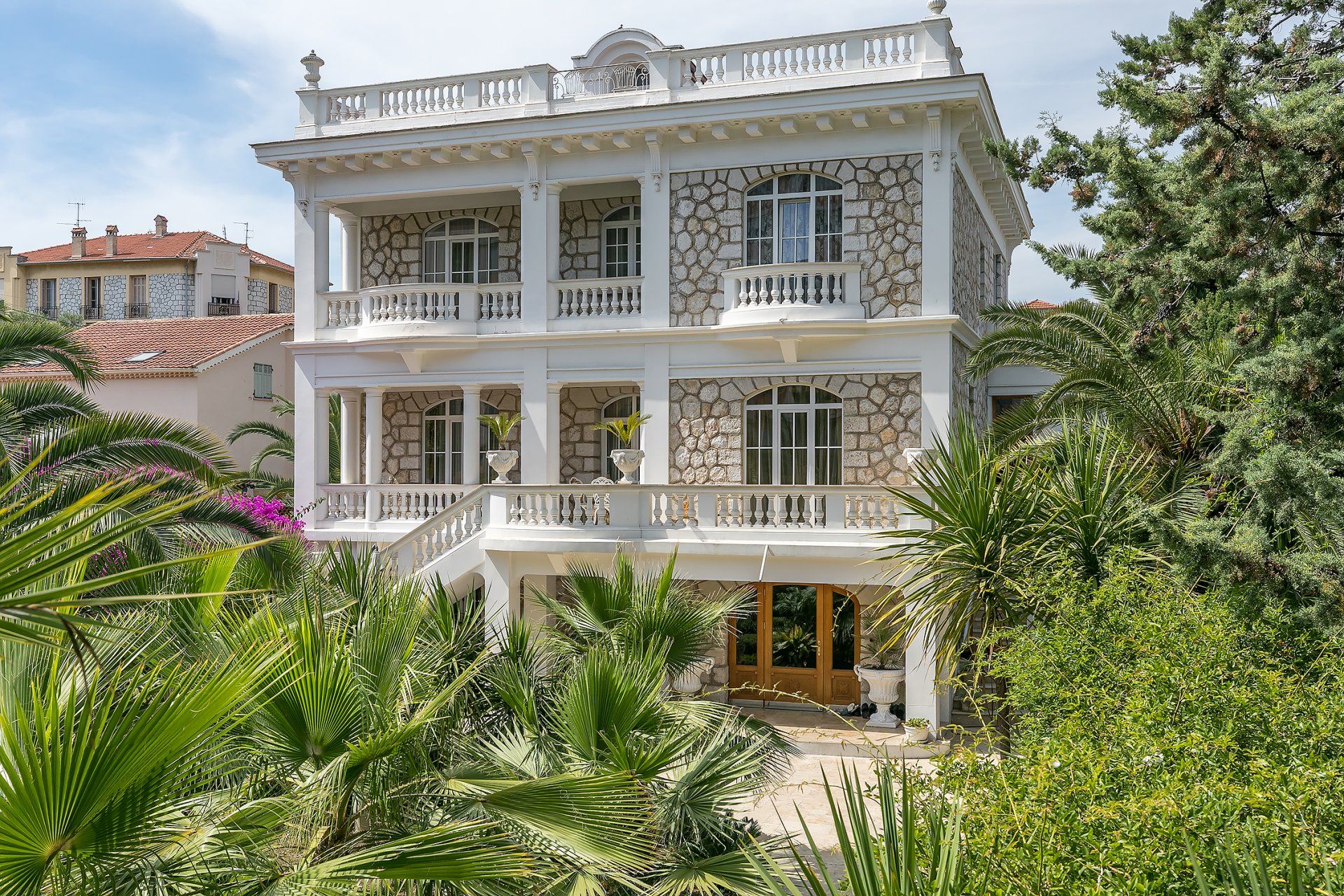 casa en Cagnes-sur-Mer, Provence-Alpes-Cote d'Azur 10061973