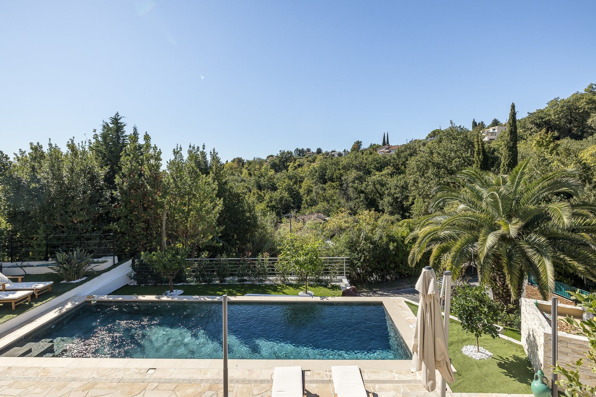 rumah dalam Vence, Provence-Alpes-Côte d'Azur 10062019