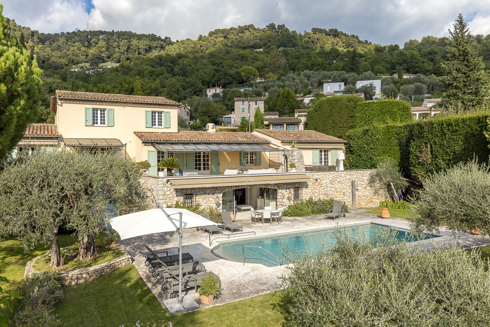 rumah dalam Peymeinade, Provence-Alpes-Cote d'Azur 10062099