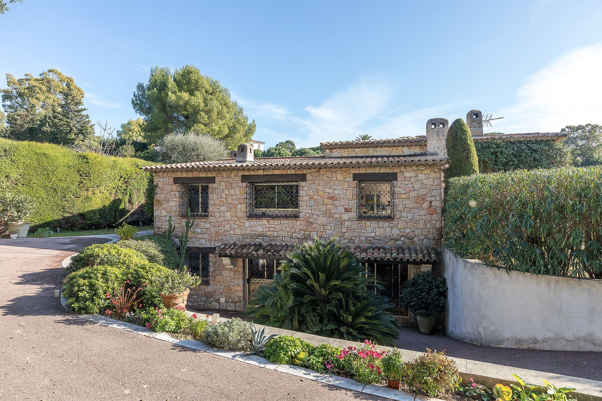 rumah dalam Juan-les-Pins, Provence-Alpes-Côte d'Azur 10062144