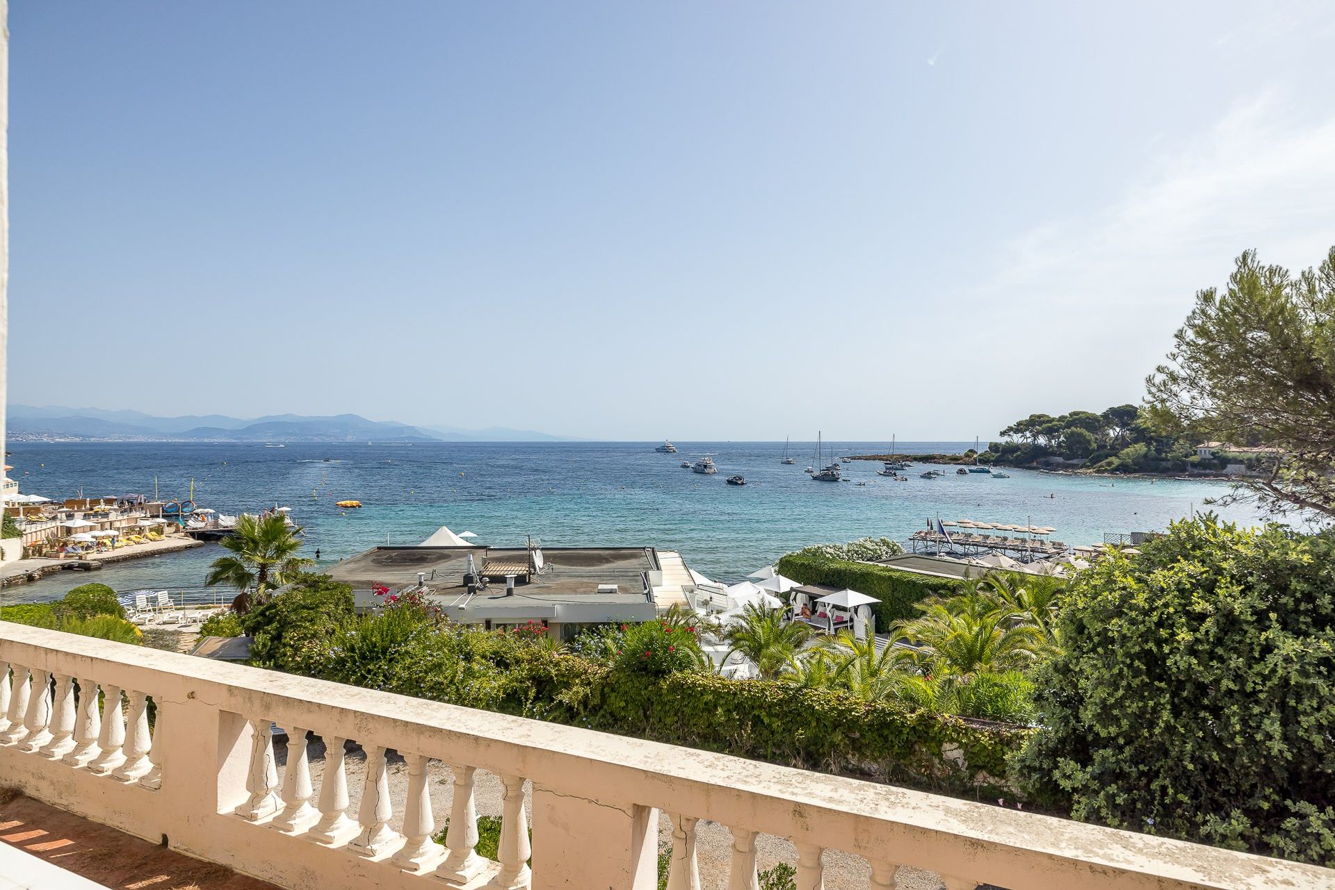 rumah dalam Juan-les-Pins, Provence-Alpes-Côte d'Azur 10062175