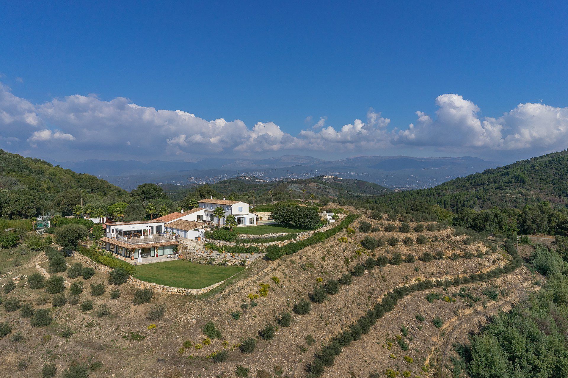 Rumah di Tanneron, Provence-Alpes-Cote d'Azur 10062212