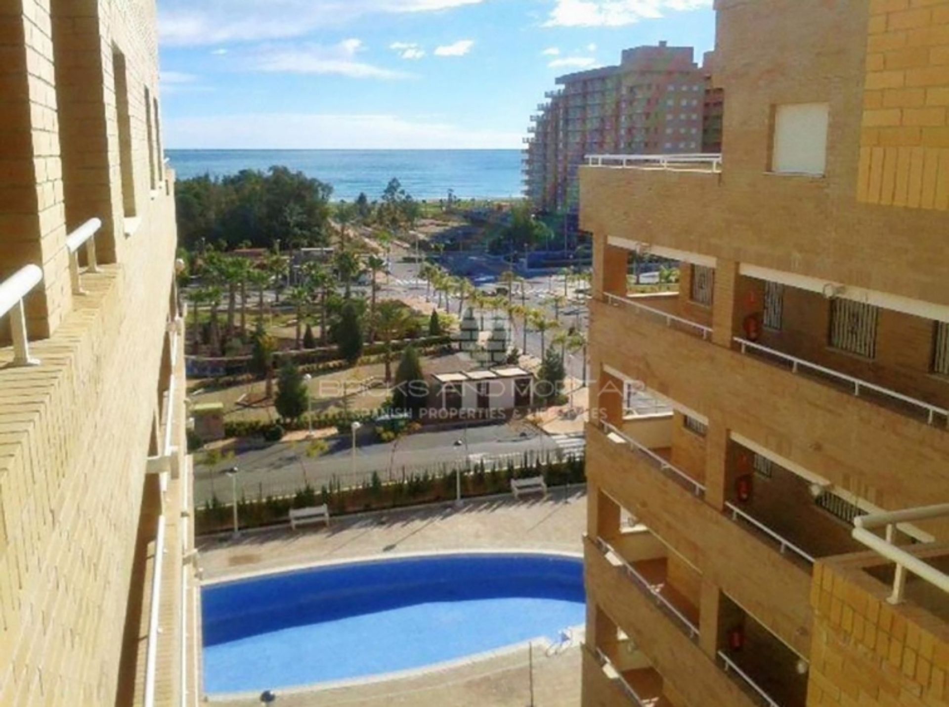 Condominium in Oropesa, Valencia 10062254