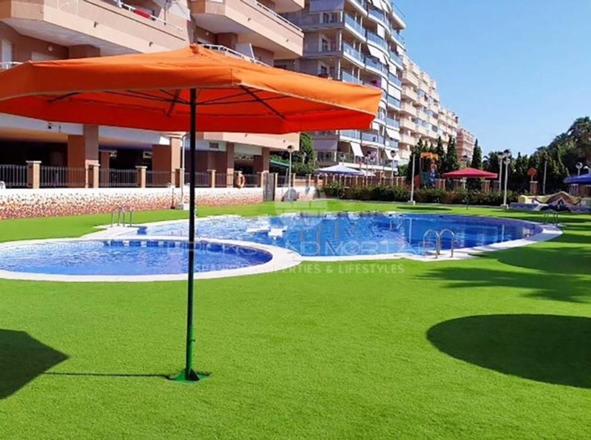 Condominium in Oropesa, Valencia 10062276