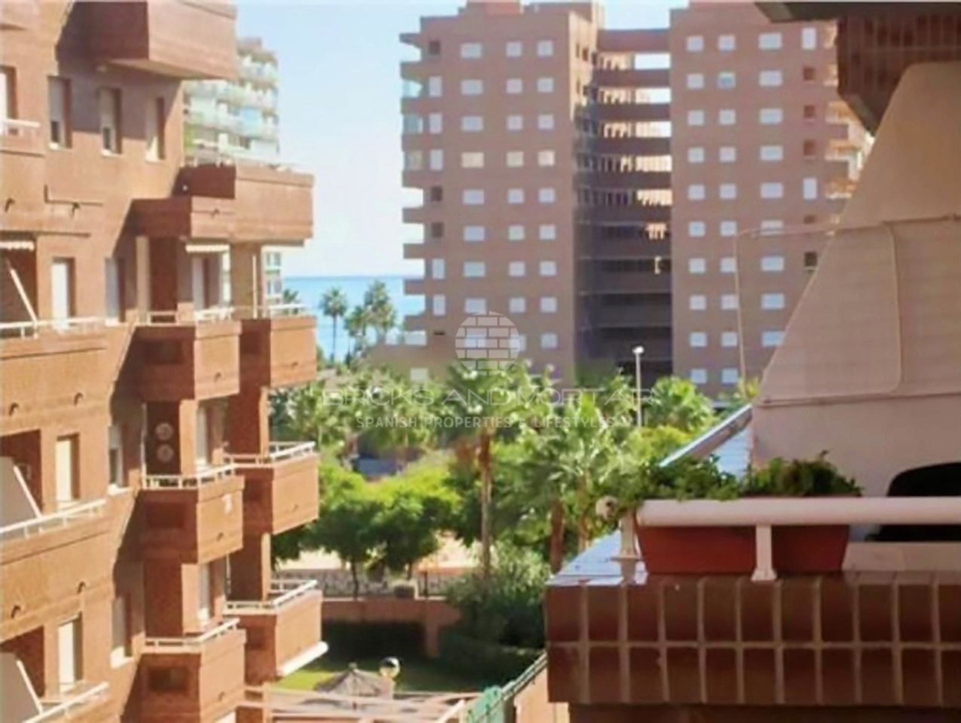 Condominium in Oropesa, Castellon 10062318