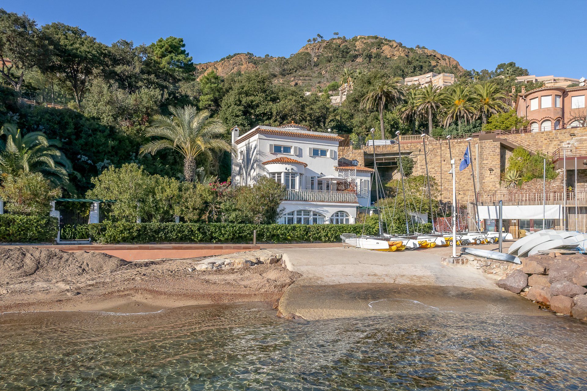 Haus im Théoule-sur-Mer, Provence-Alpes-Côte d'Azur 10062591