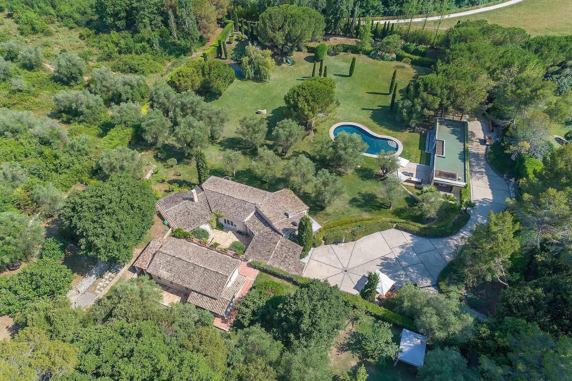 Casa nel Mougins, Alpes-Maritimes 10062607