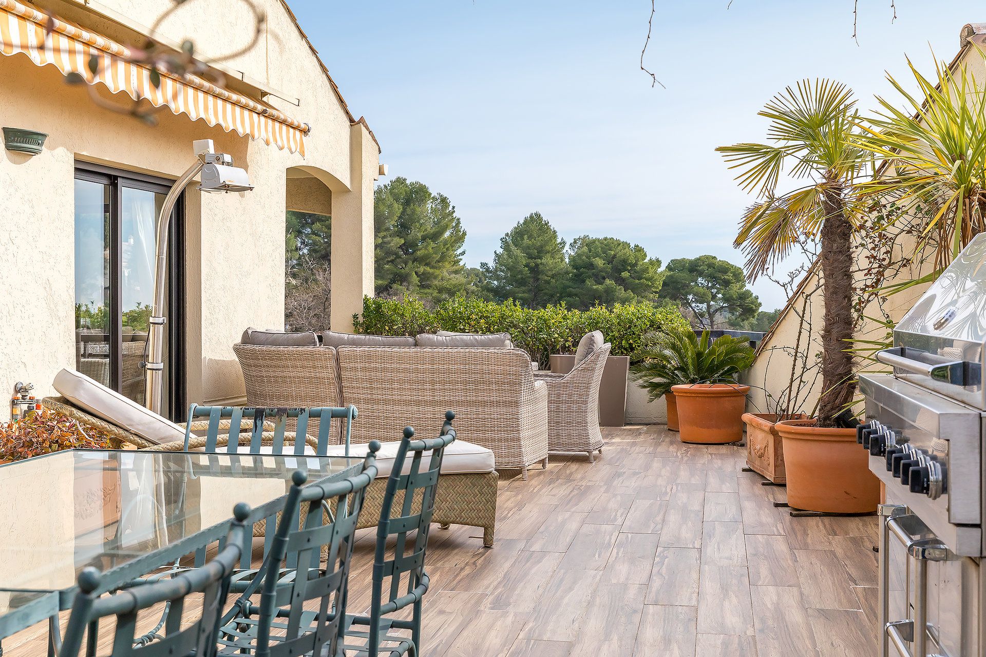 Kondominium w Mougins, Provence-Alpes-Cote d'Azur 10062657