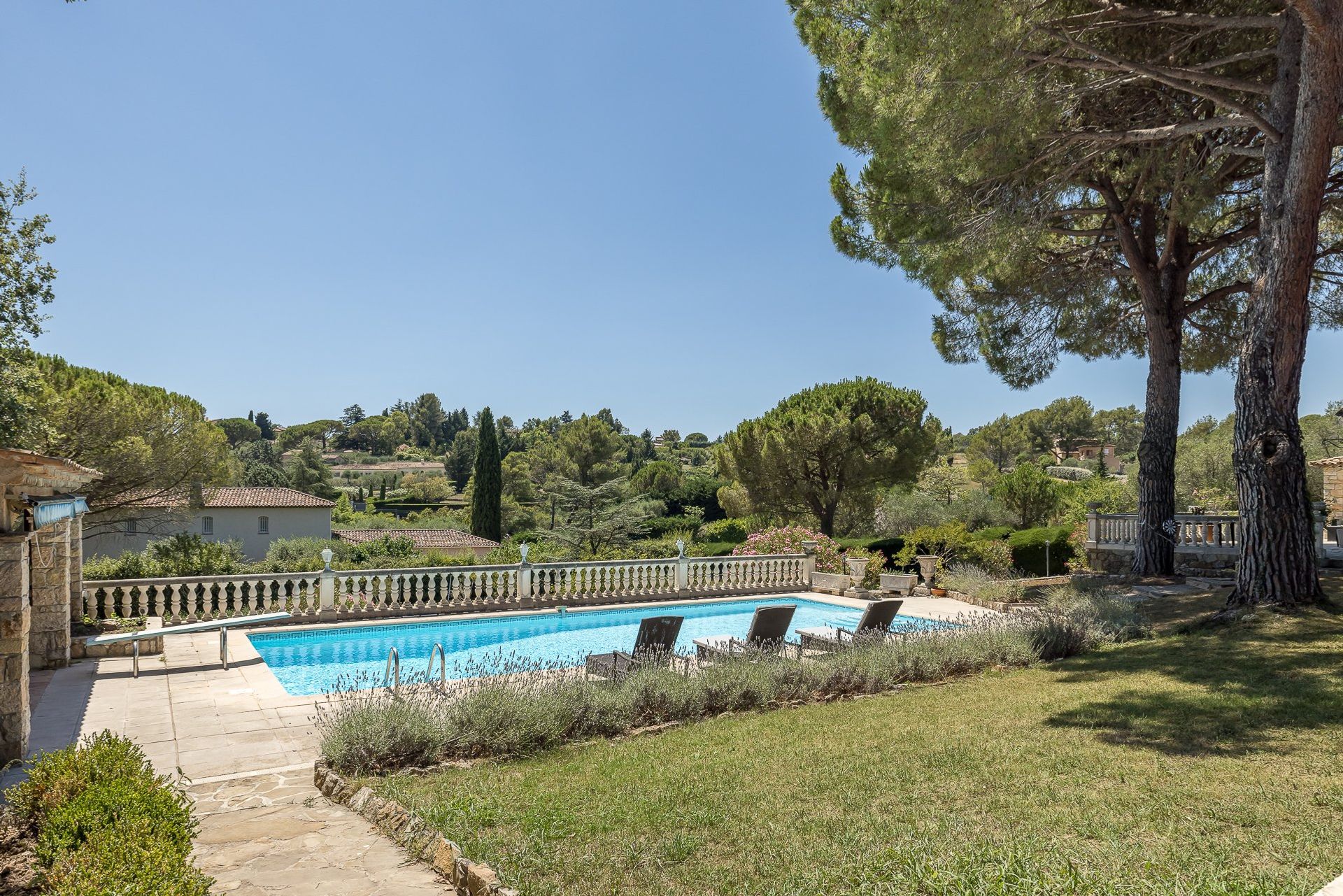 rumah dalam Mouans-Sartoux, Provence-Alpes-Côte d'Azur 10062689