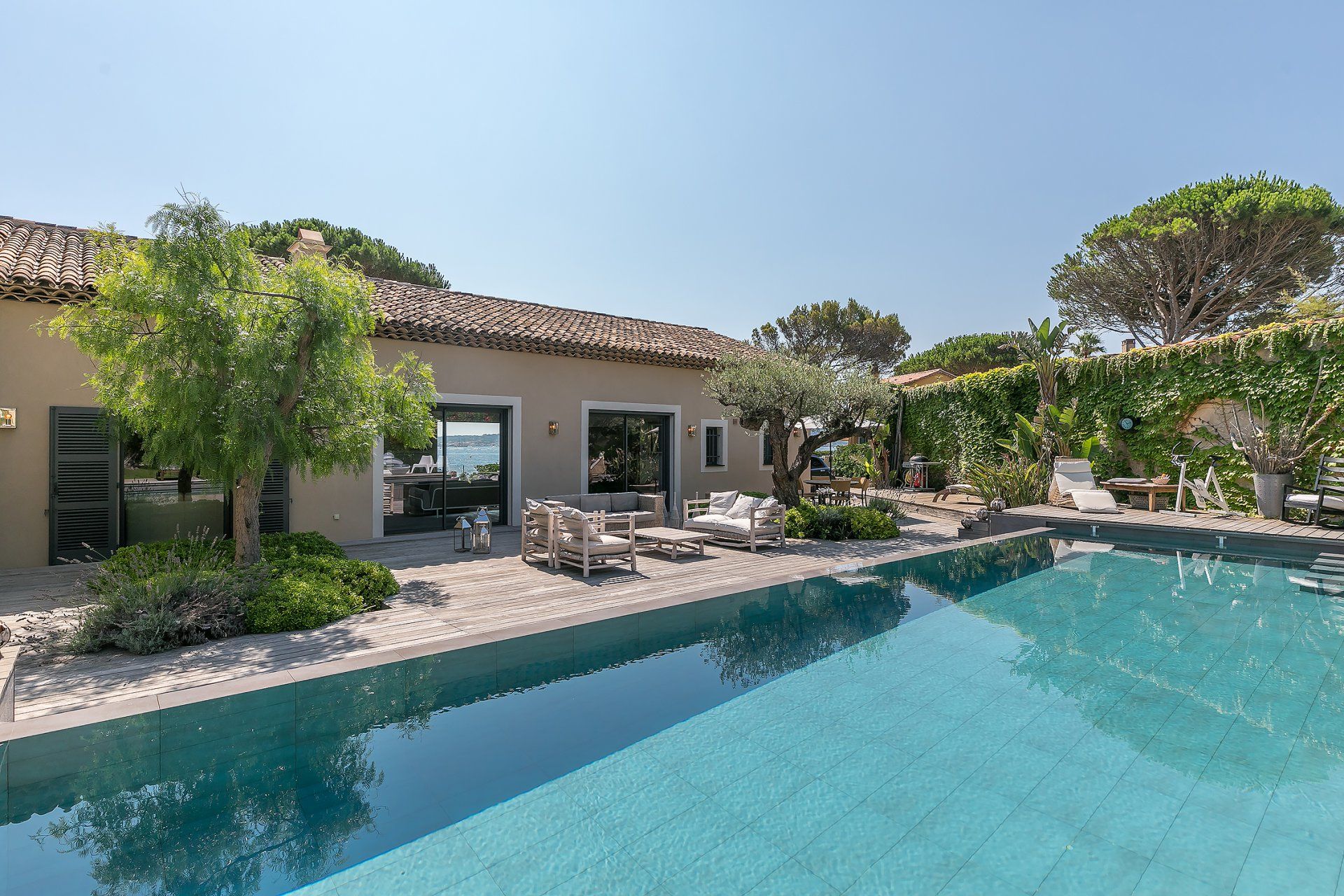 rumah dalam Grimaud, Provence-Alpes-Côte d'Azur 10062748