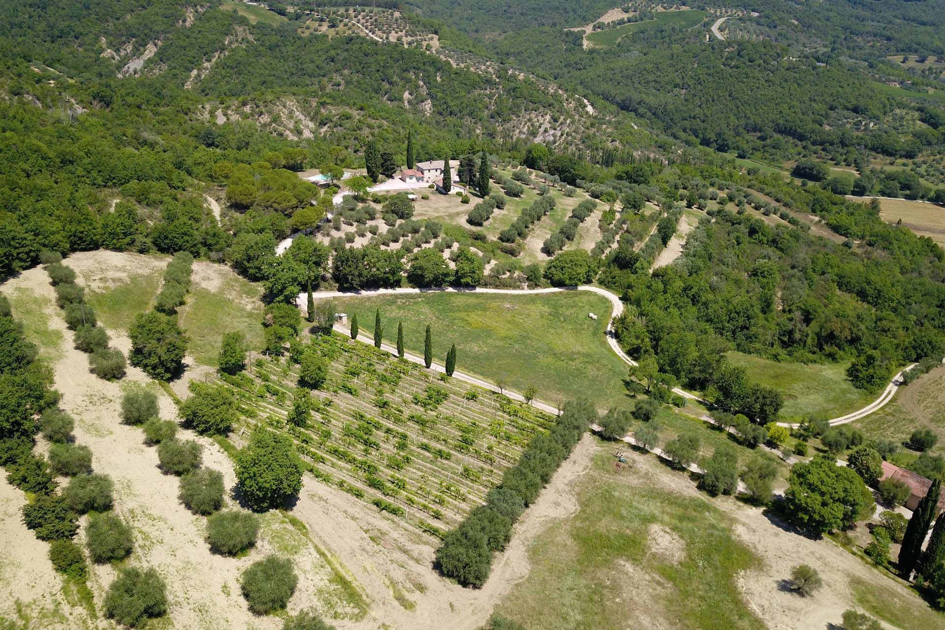 rumah dalam Corciano, Perugia 10062854