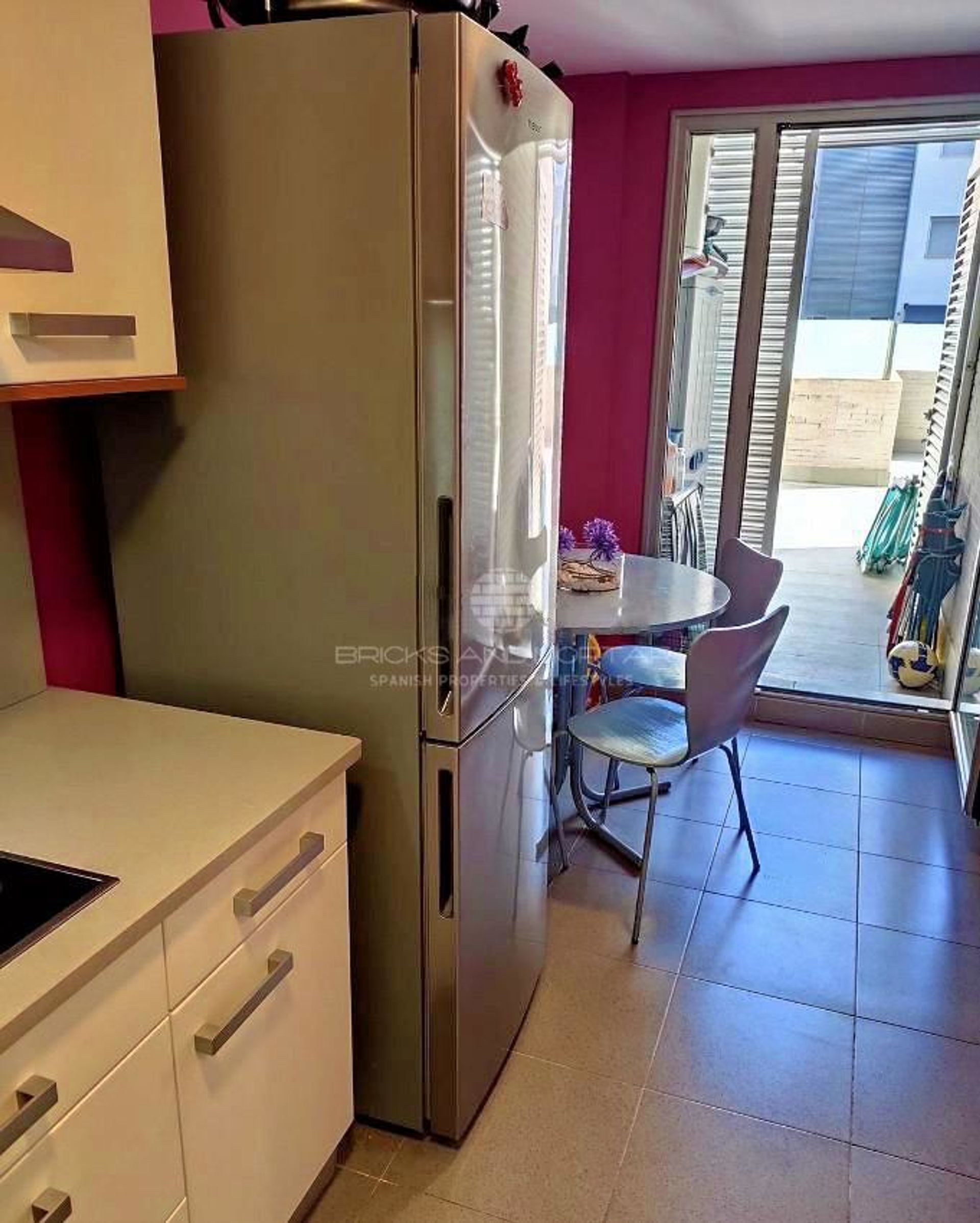 Condominium in Torredembarra, Tarragona 10063075