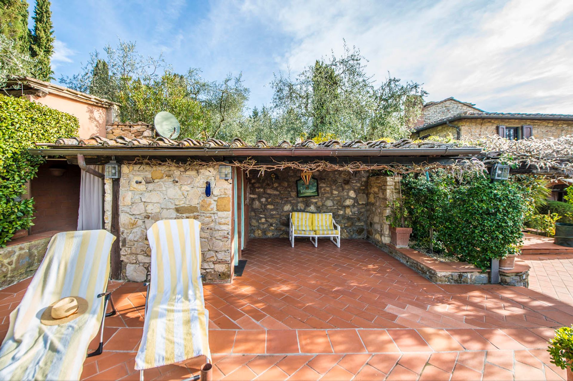 House in Greve In Chianti, Florence Province 10063337