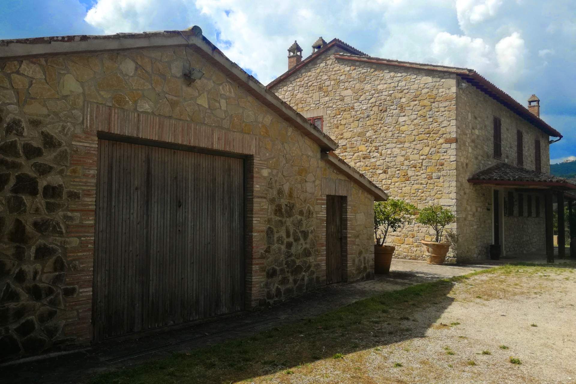 rumah dalam Todi, Perugia 10063436