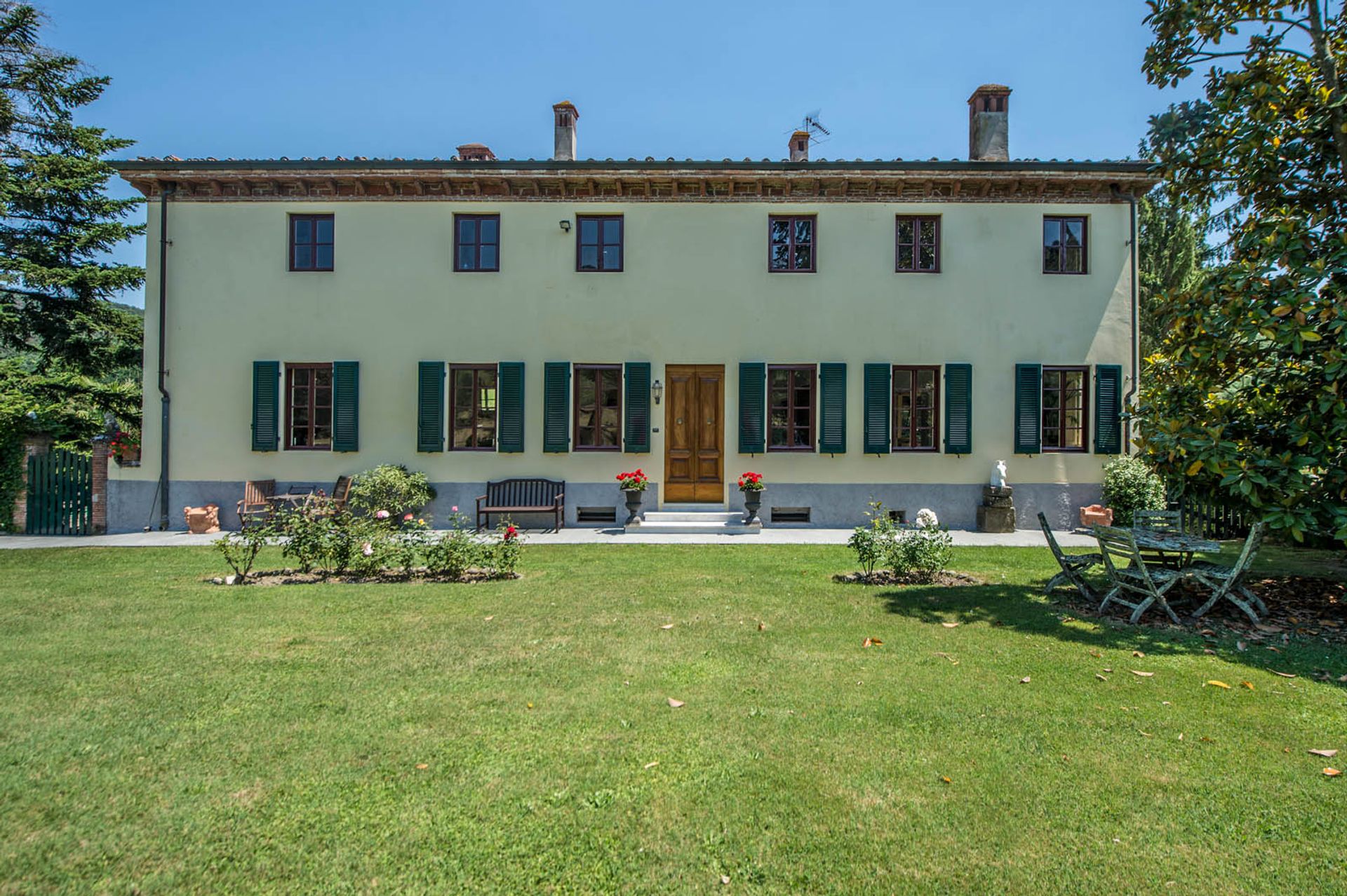 House in Lucca, Tuscany 10063462