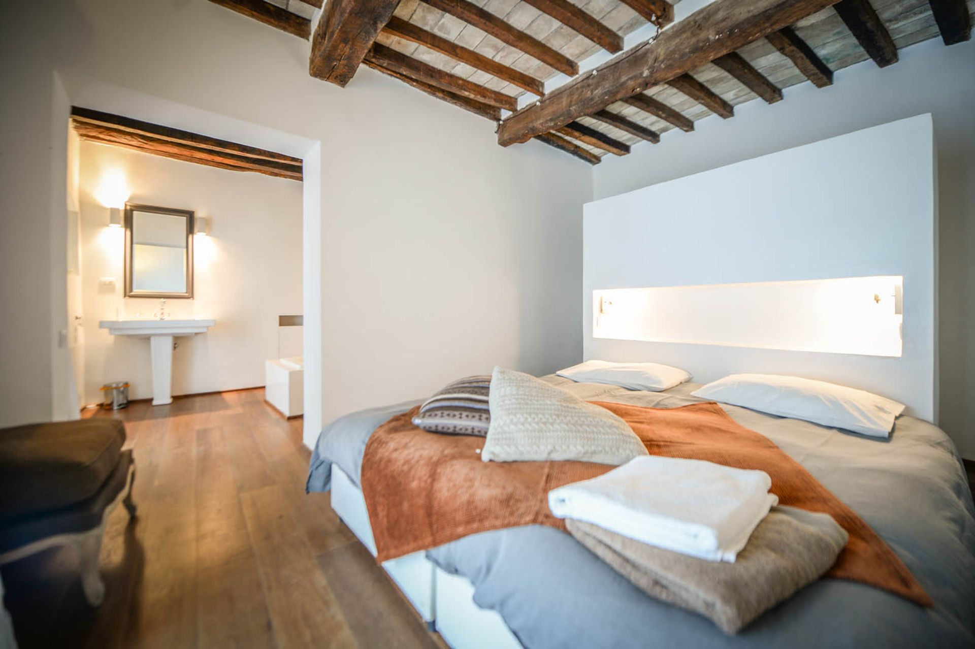 House in Anghiari, Arezzo 10063490